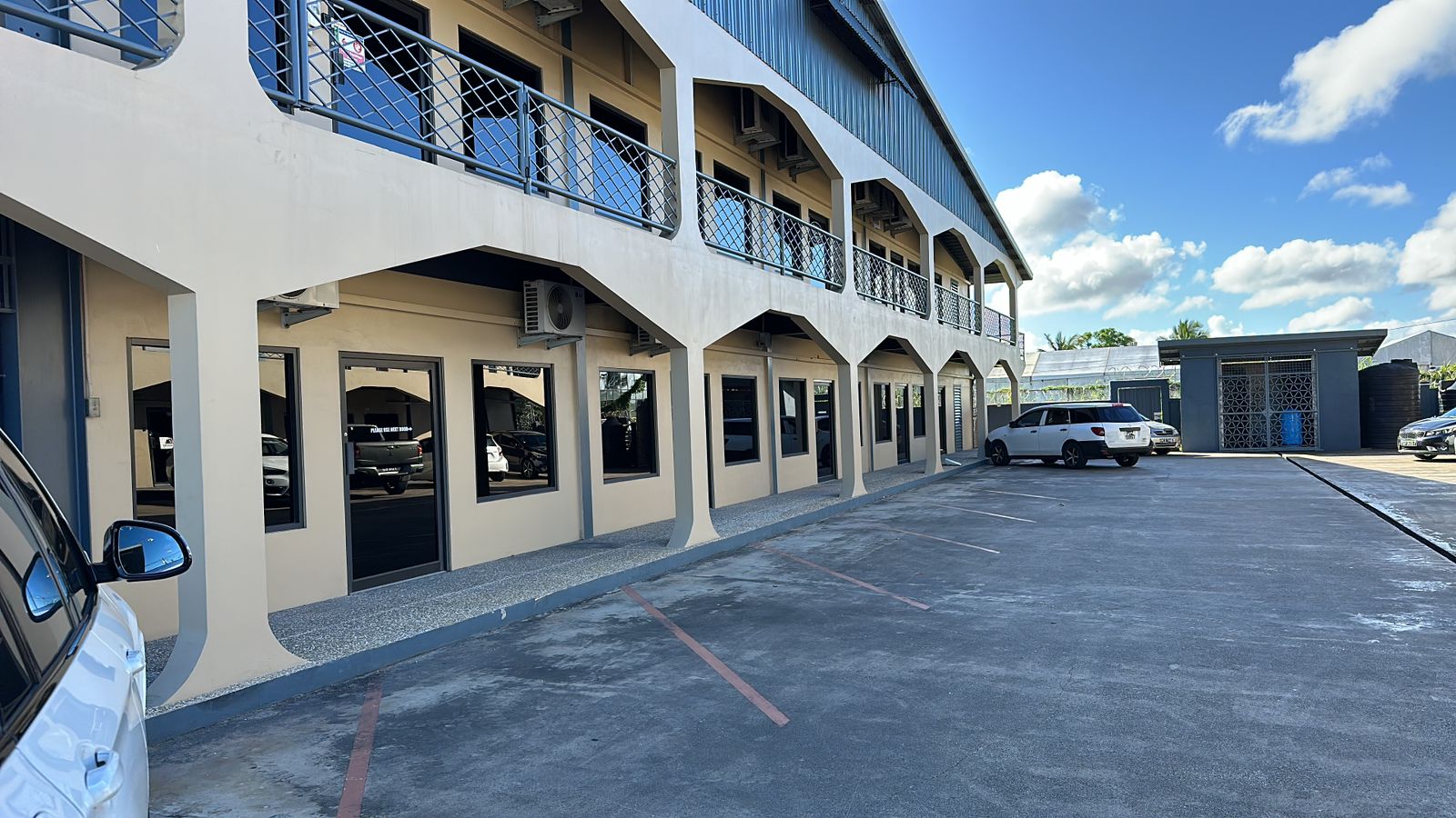 Large Commercial Space For Rent Charlieville