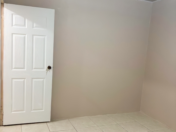 584