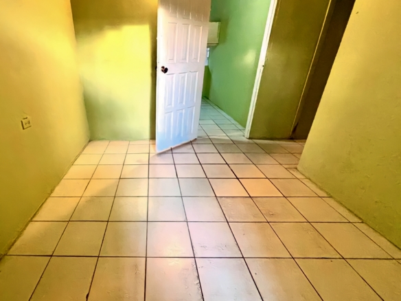584