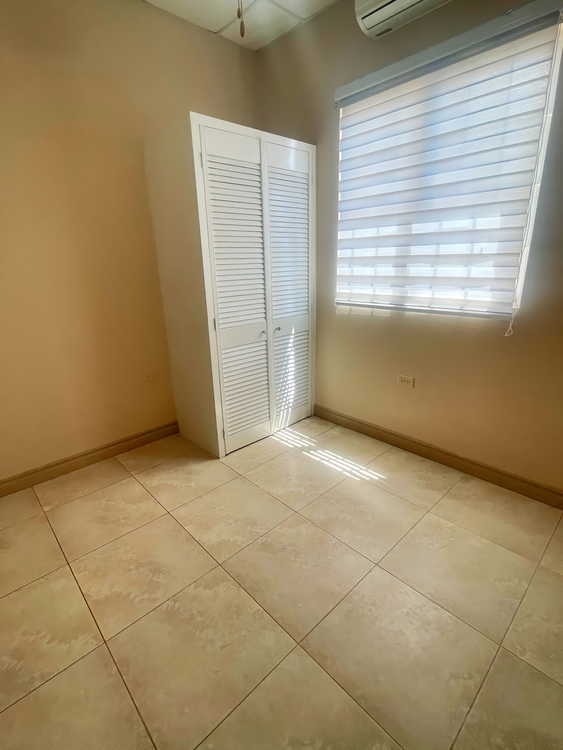 1 Bedroom Apartment, Newtown, Port of Spain 6