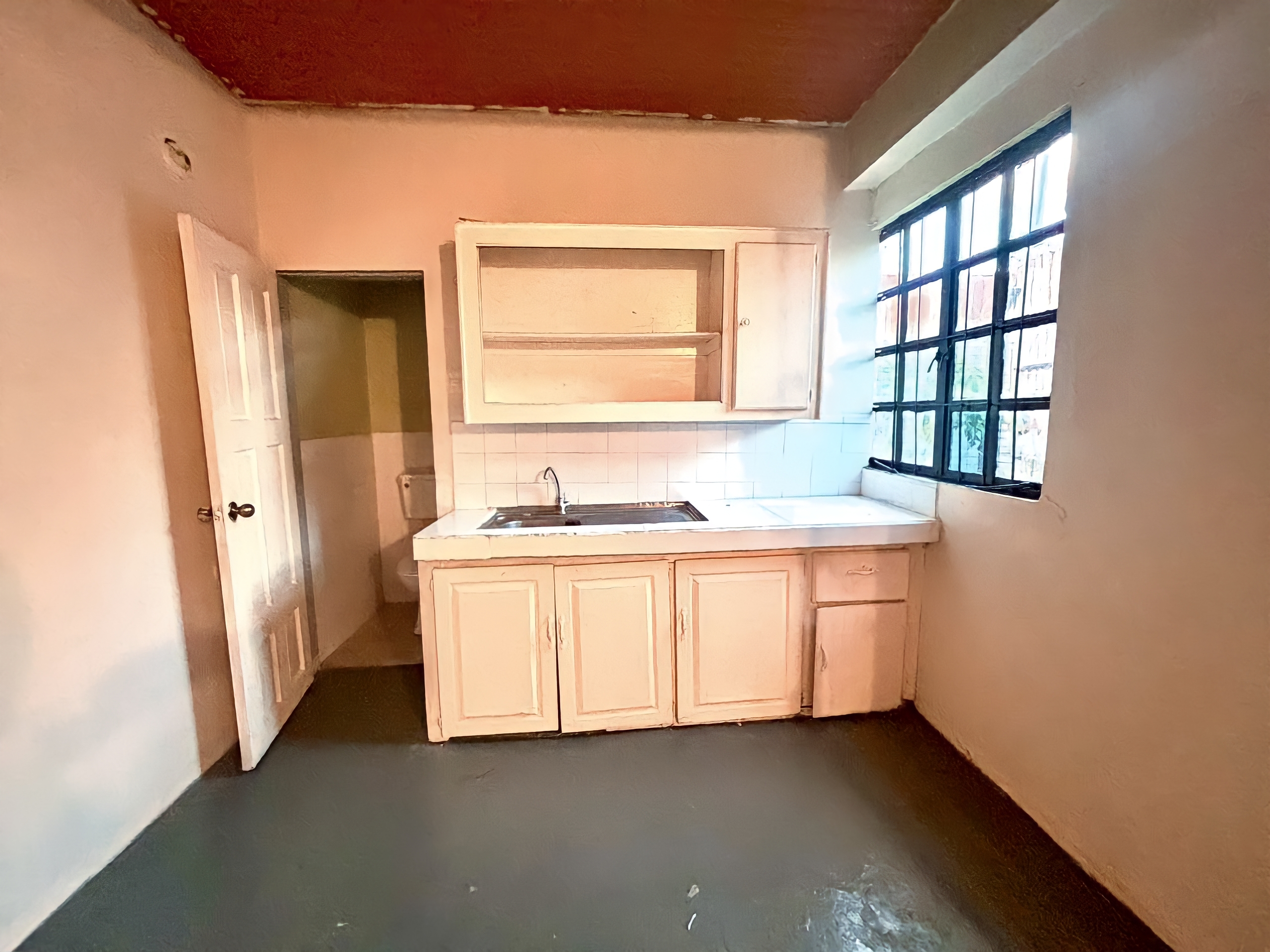 2 Bedroom Apartment, Aranguez 3