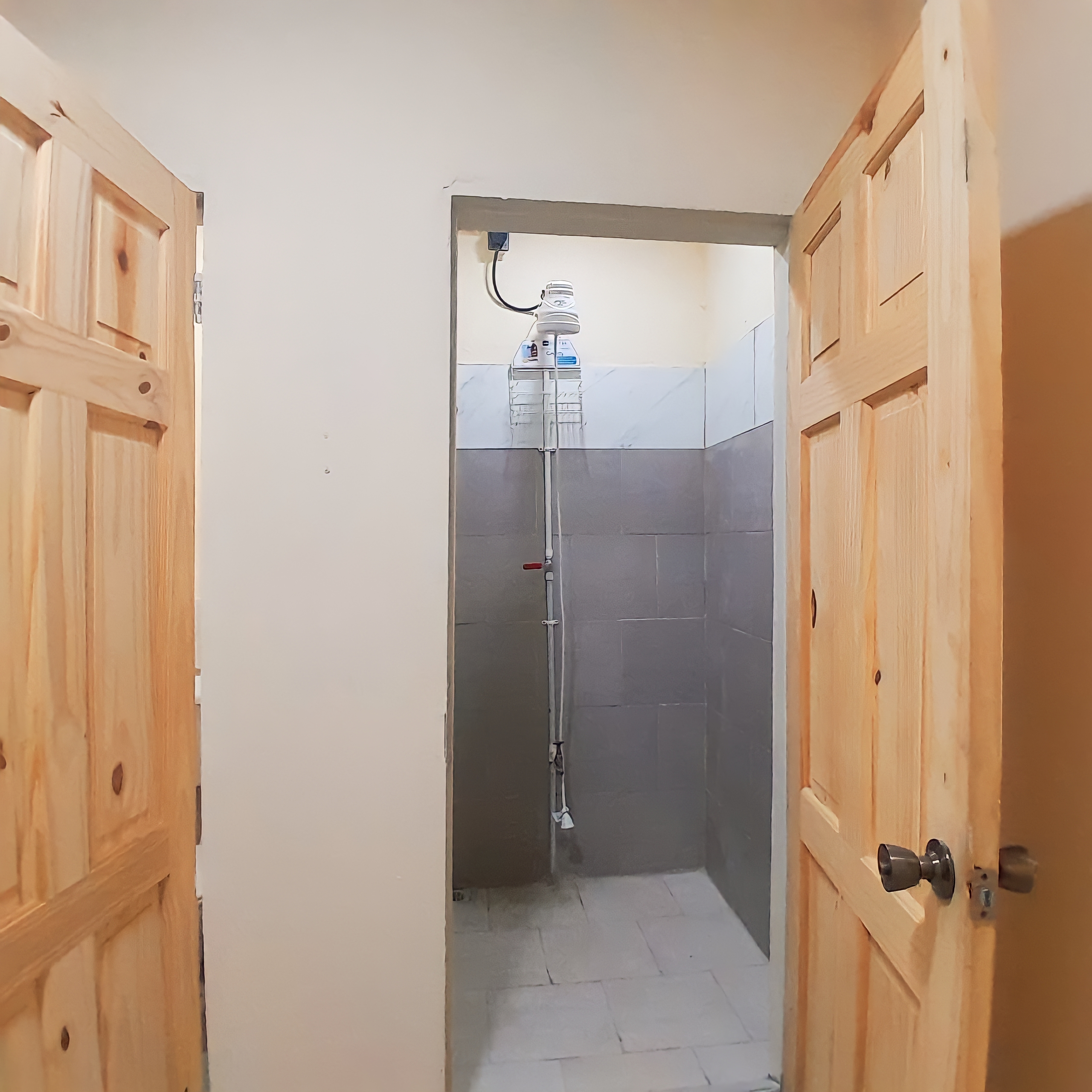 2 Bedroom Apartment, Curepe 8