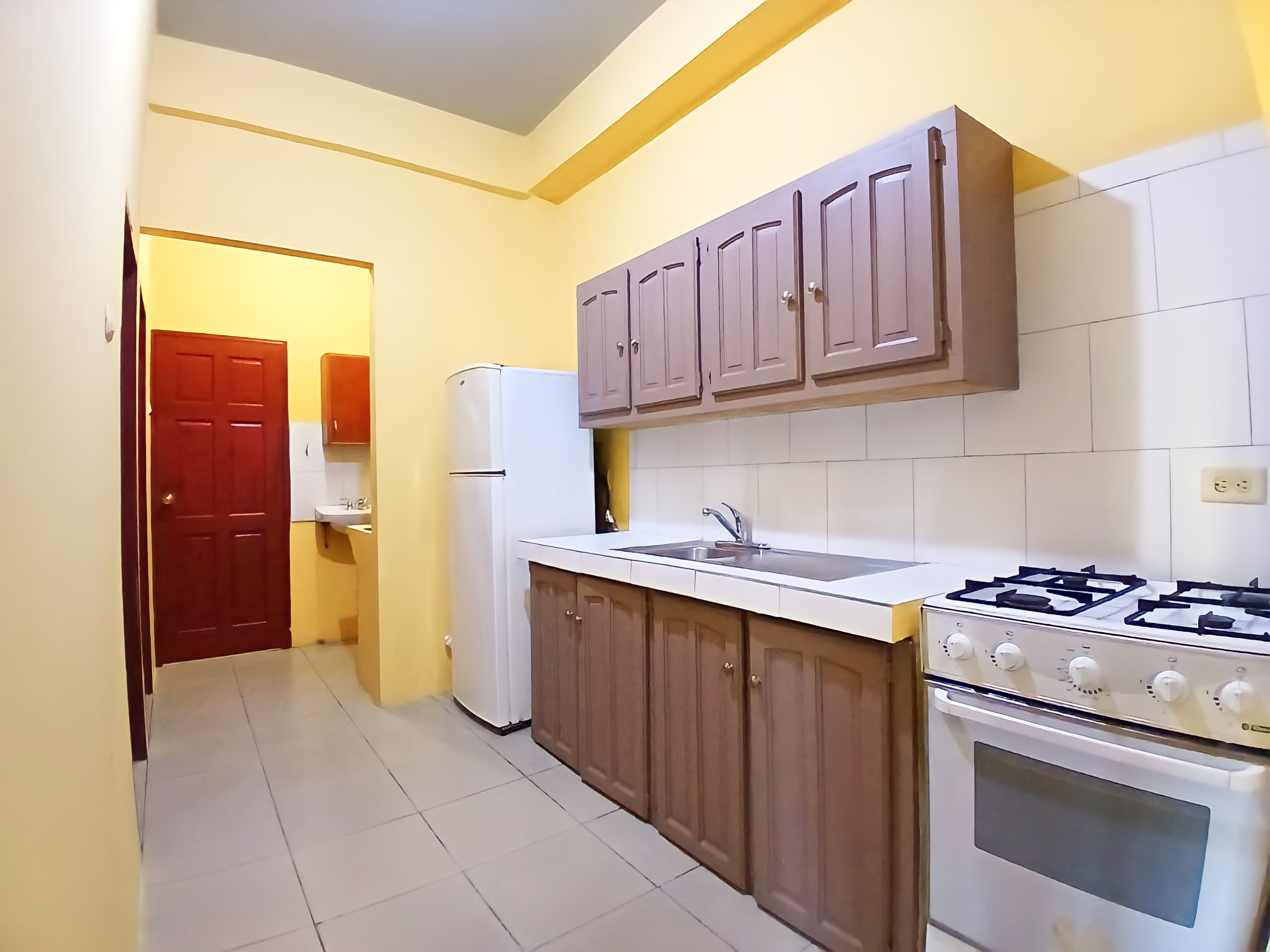 2 Bedroom Apartment, Mc Inroy Street, Curepe 4