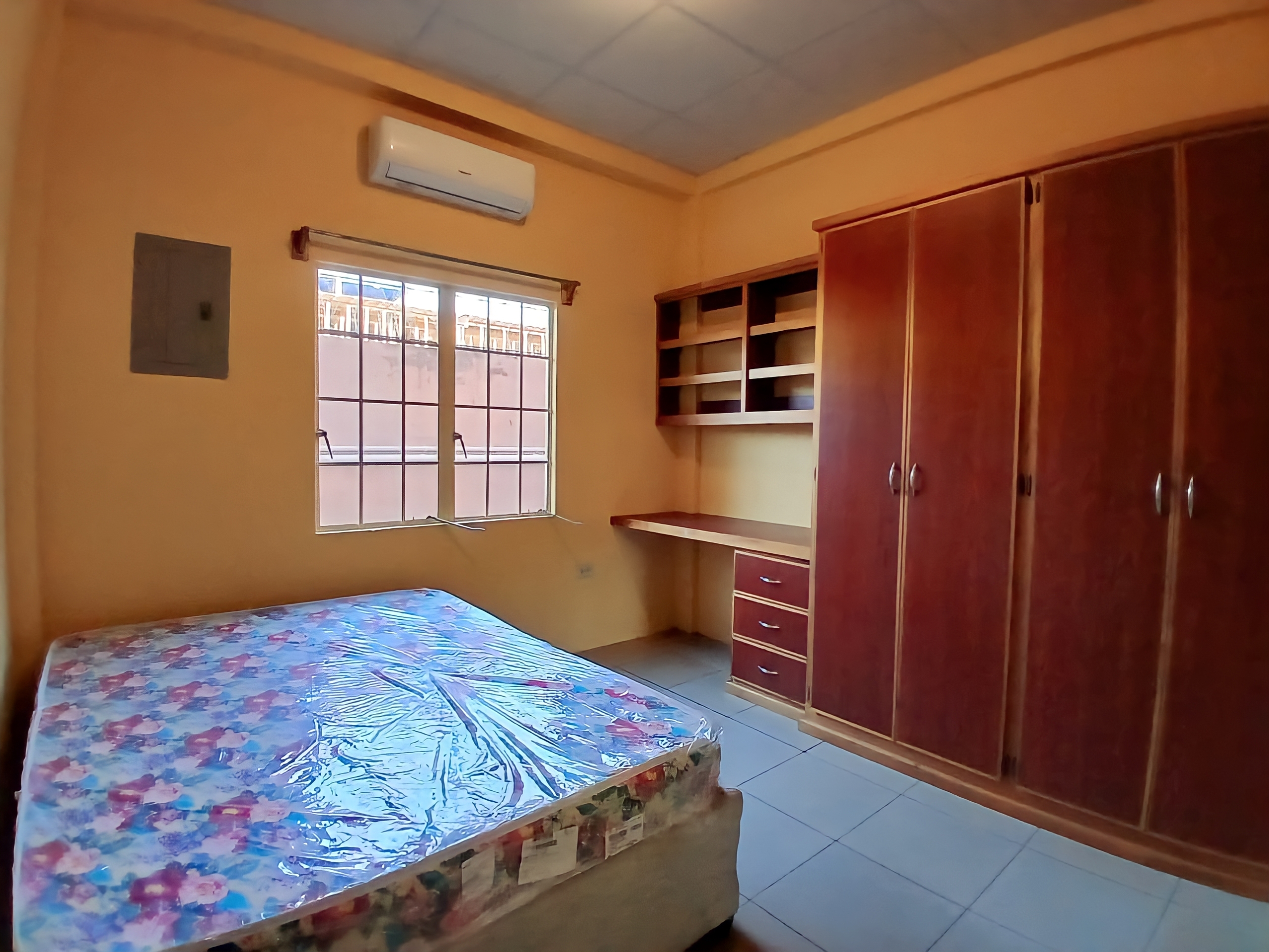 2 Bedroom Apartment, Mc Inroy Street, Curepe 5