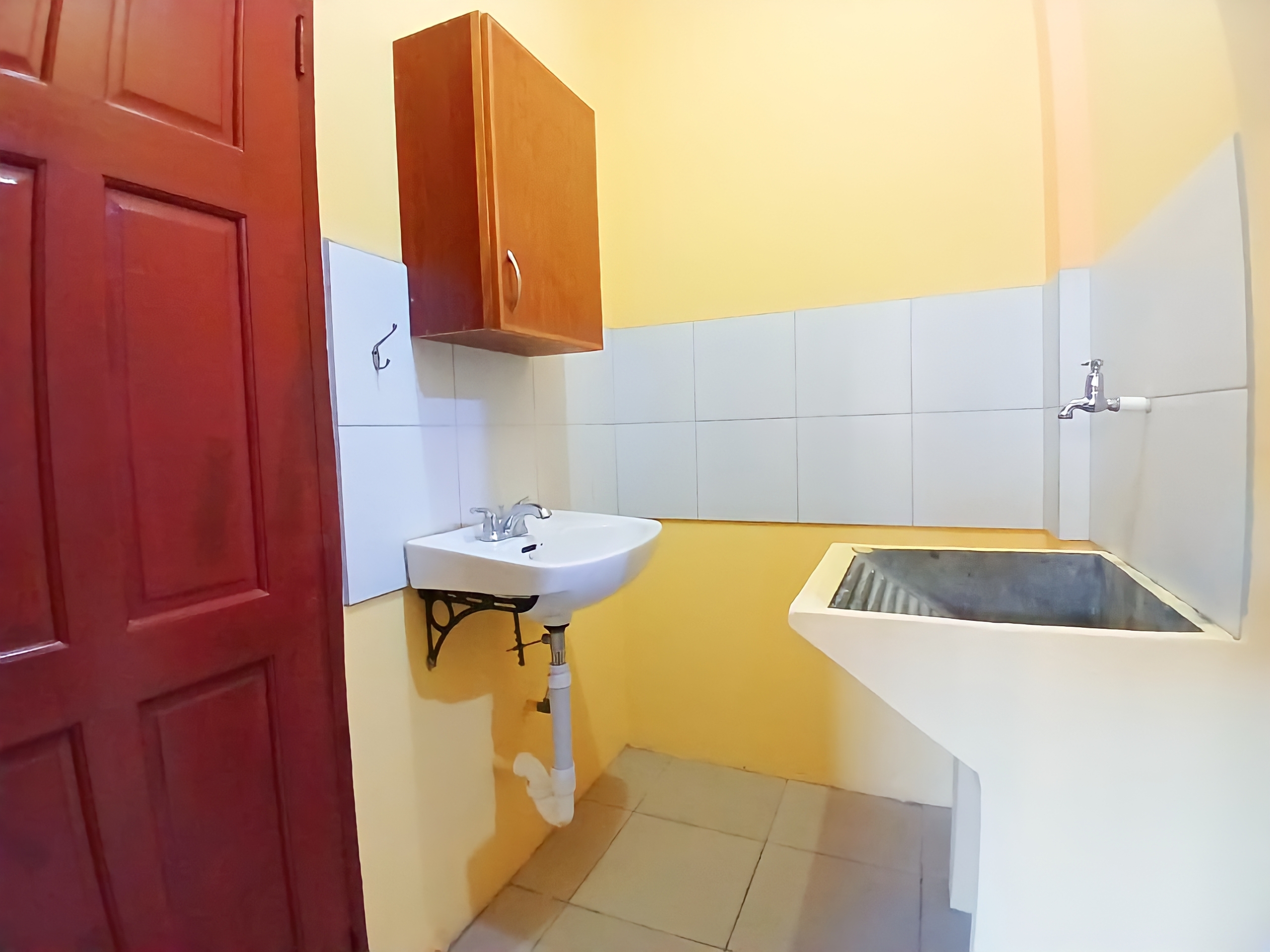 2 Bedroom Apartment, Mc Inroy Street, Curepe 8