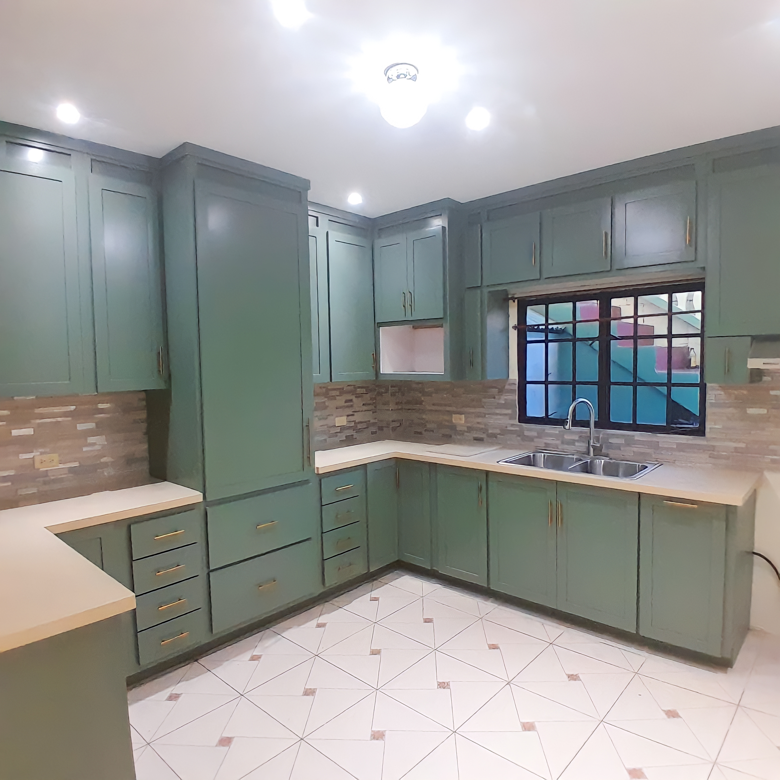 3 Bedroom House, Wallerfield, Arima 2