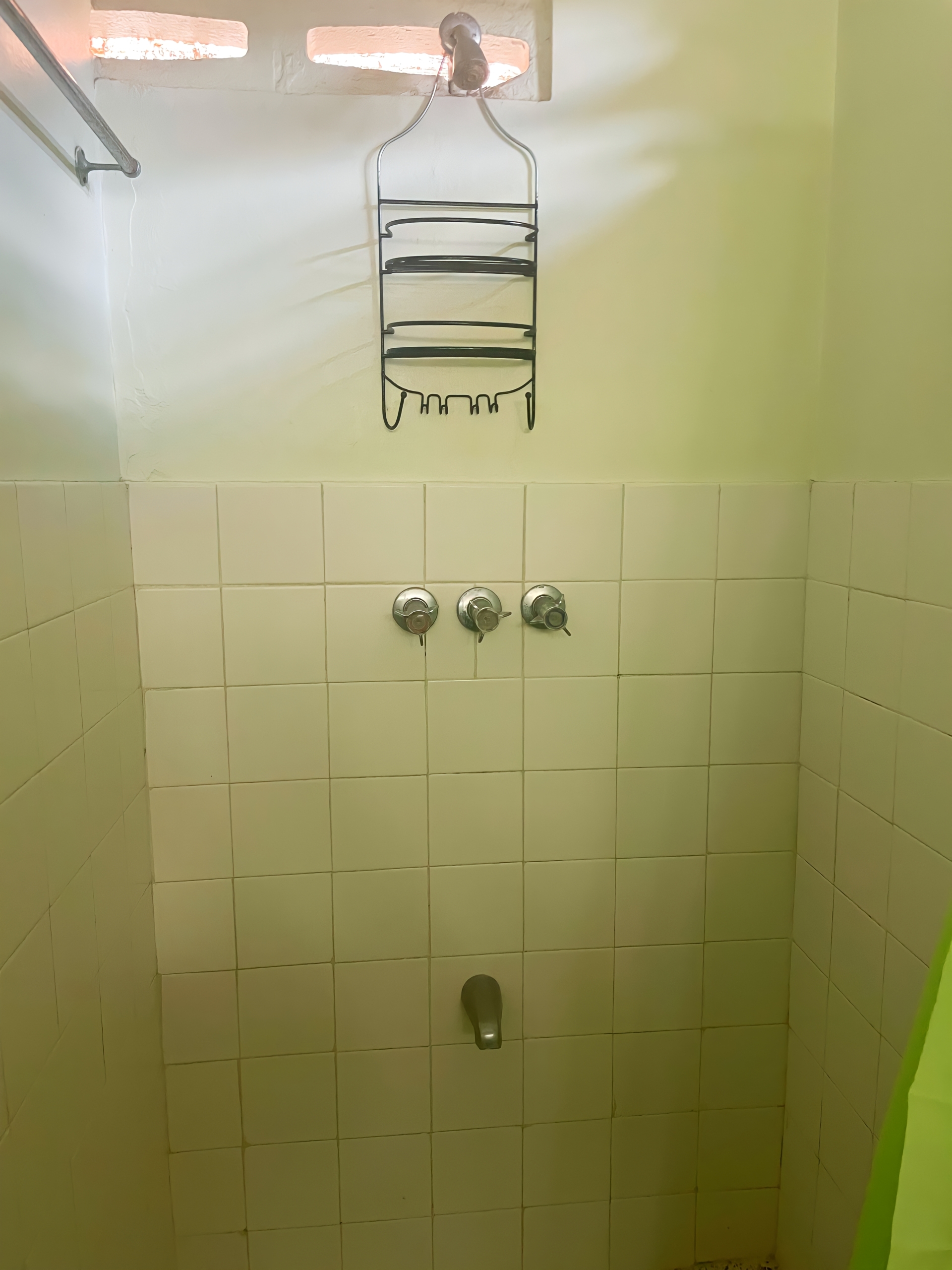 1 Bedroom Apartment, Woodbrook 10