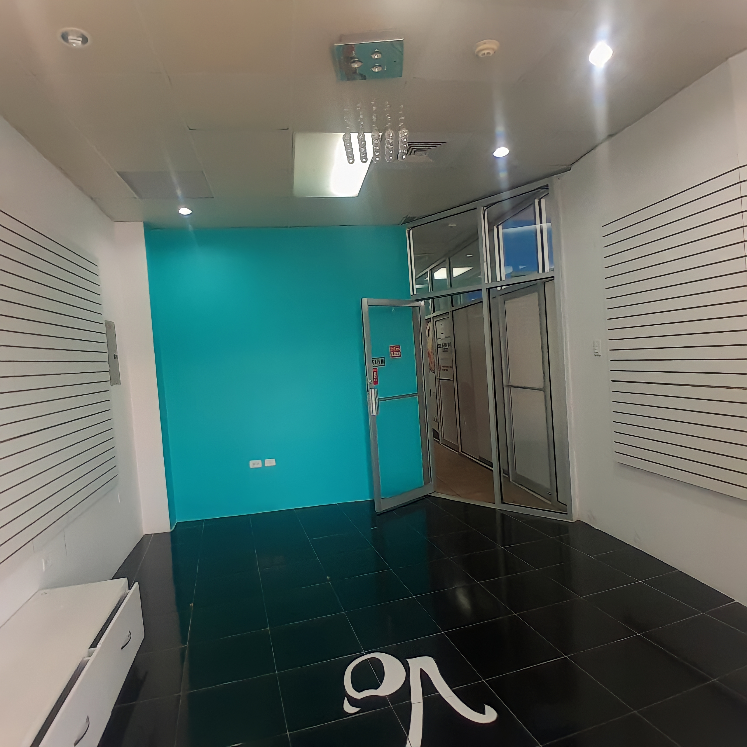 Commercial Unit, Farfan Street, Arima 4