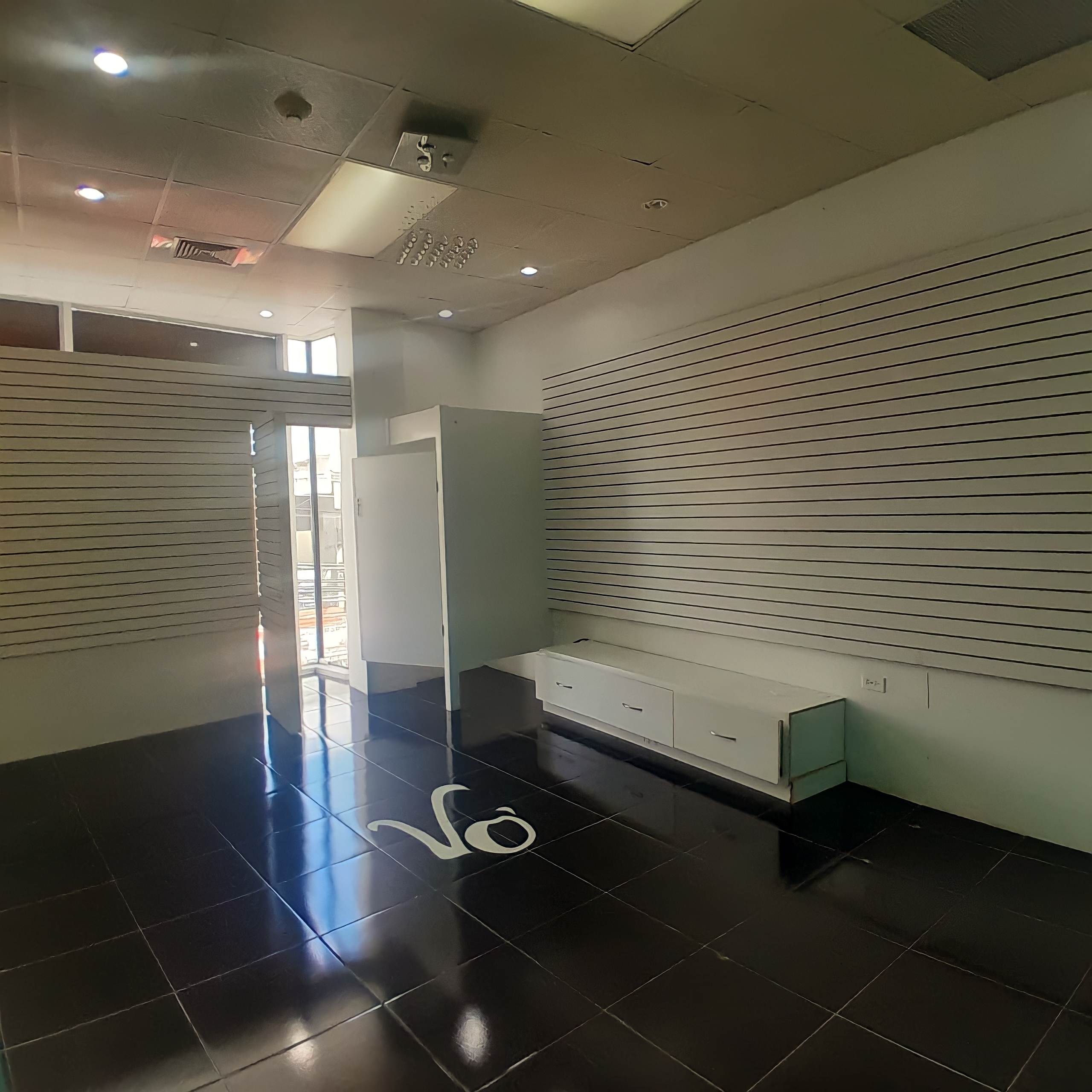 Commercial Unit, Farfan Street, Arima 5