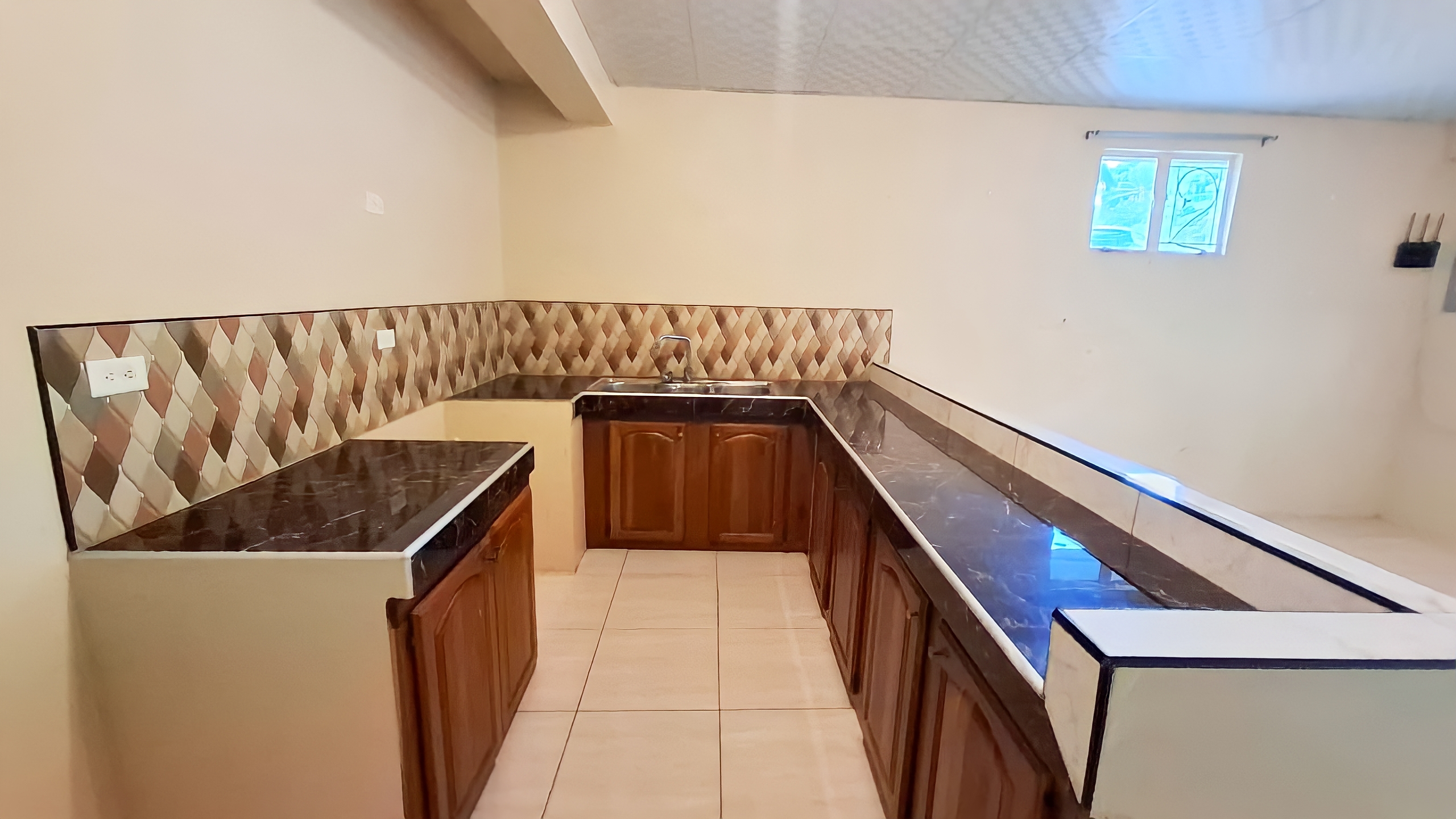 1 Bedroom Apartment,Temple Trace, Hermitage La Romain 2