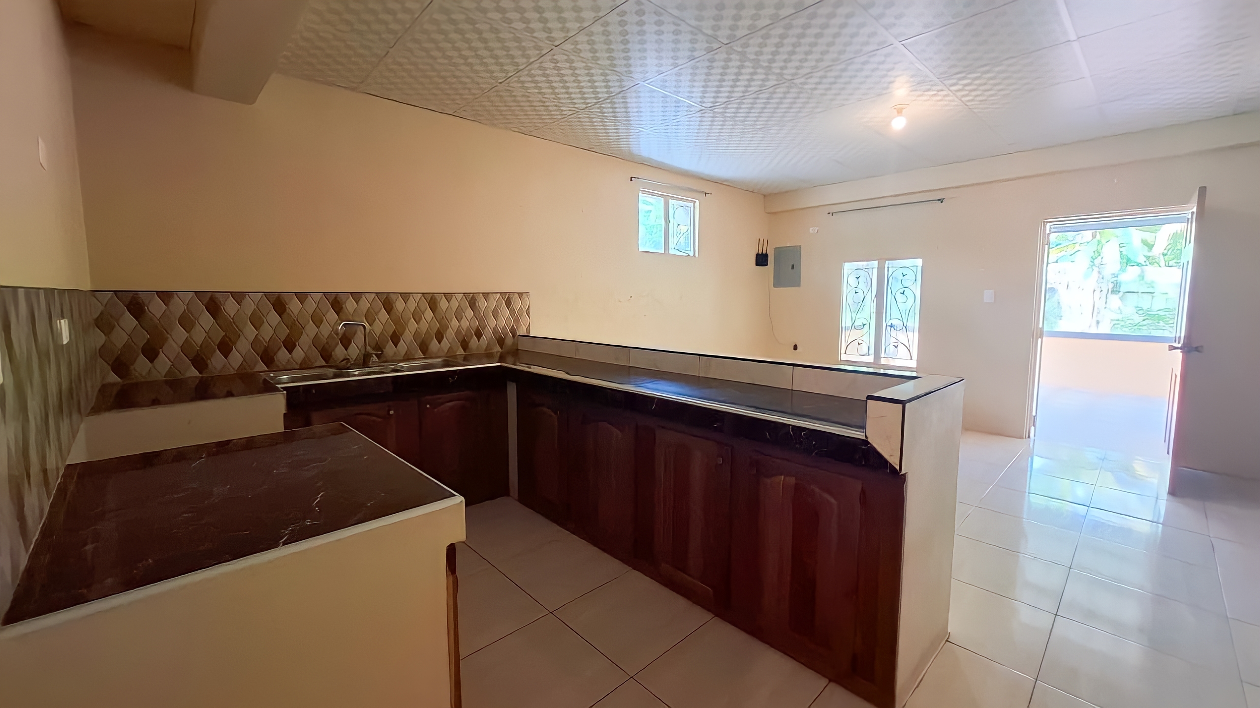 1 Bedroom Apartment,Temple Trace, Hermitage La Romain 4