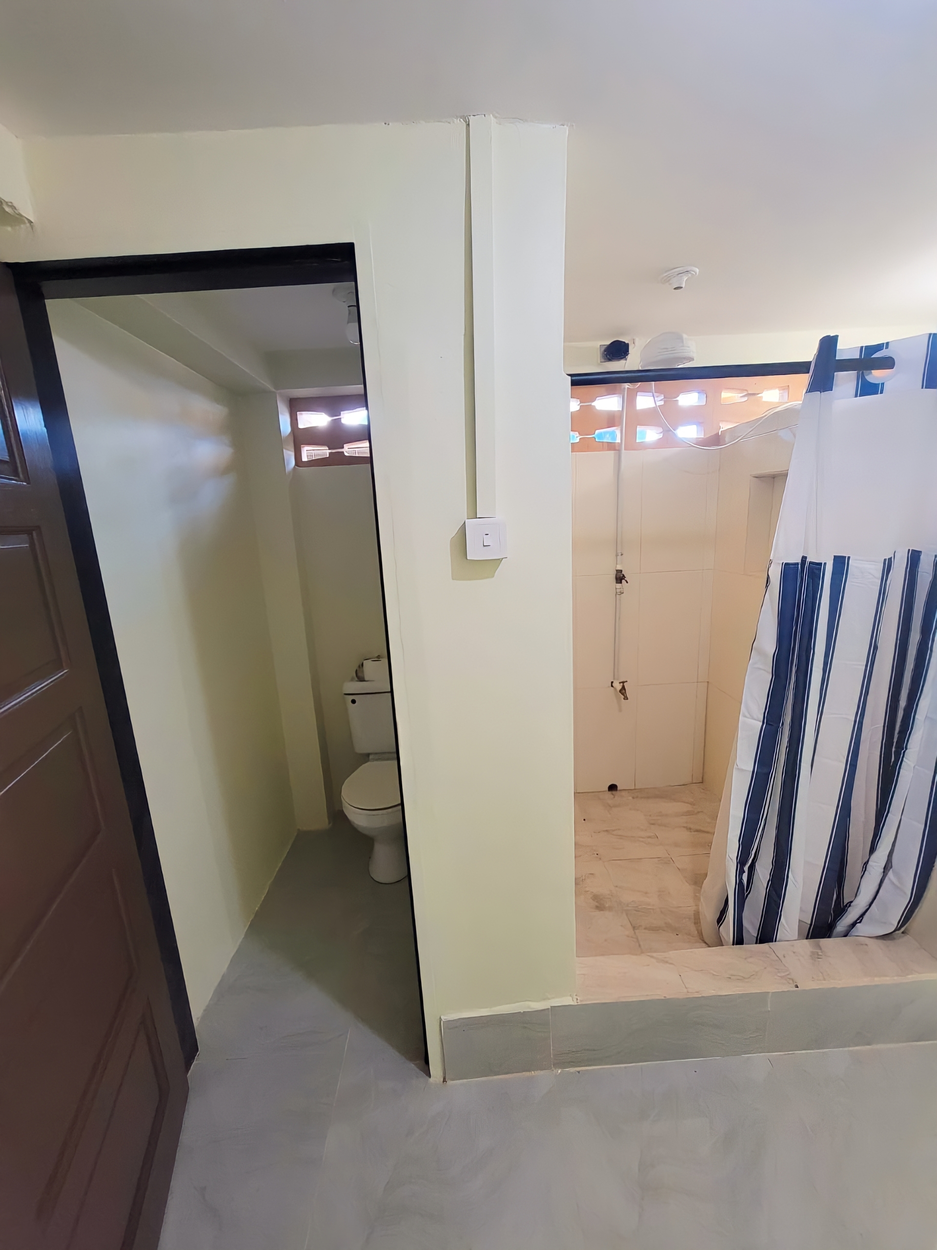 2 Bedroom Apartment, Esperance, San Fernando 9