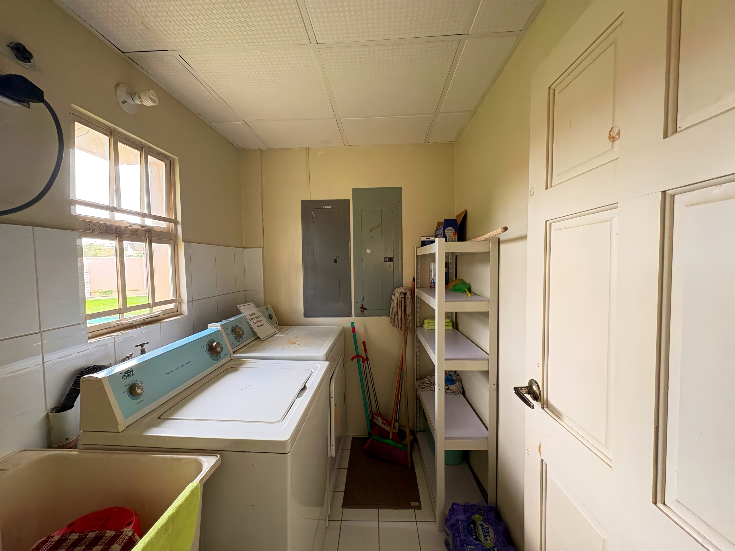 3 Bedroom Townhouse, Central Park, Balmain, Couva 9