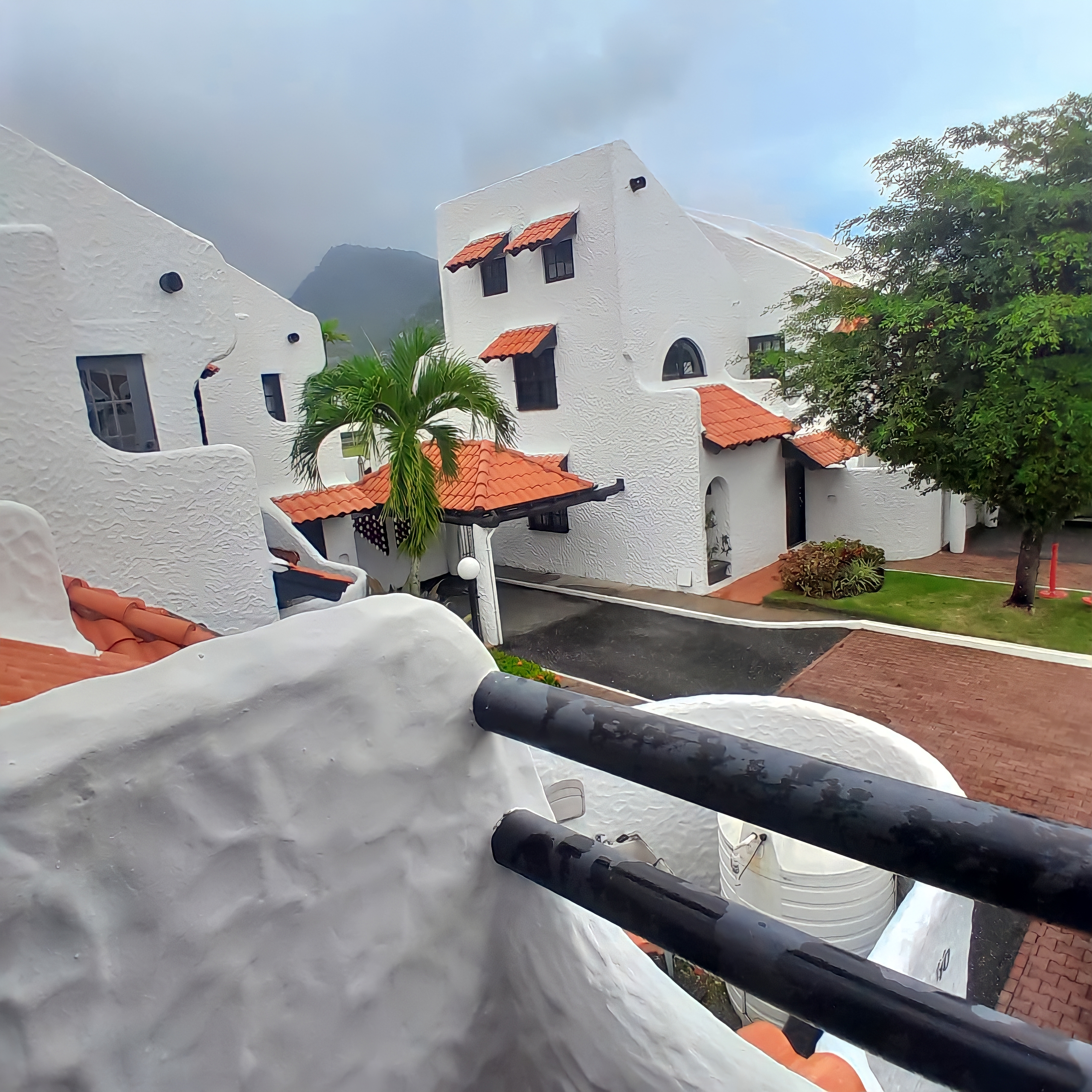 3 Bedroom Townhouse, Westmorings 12