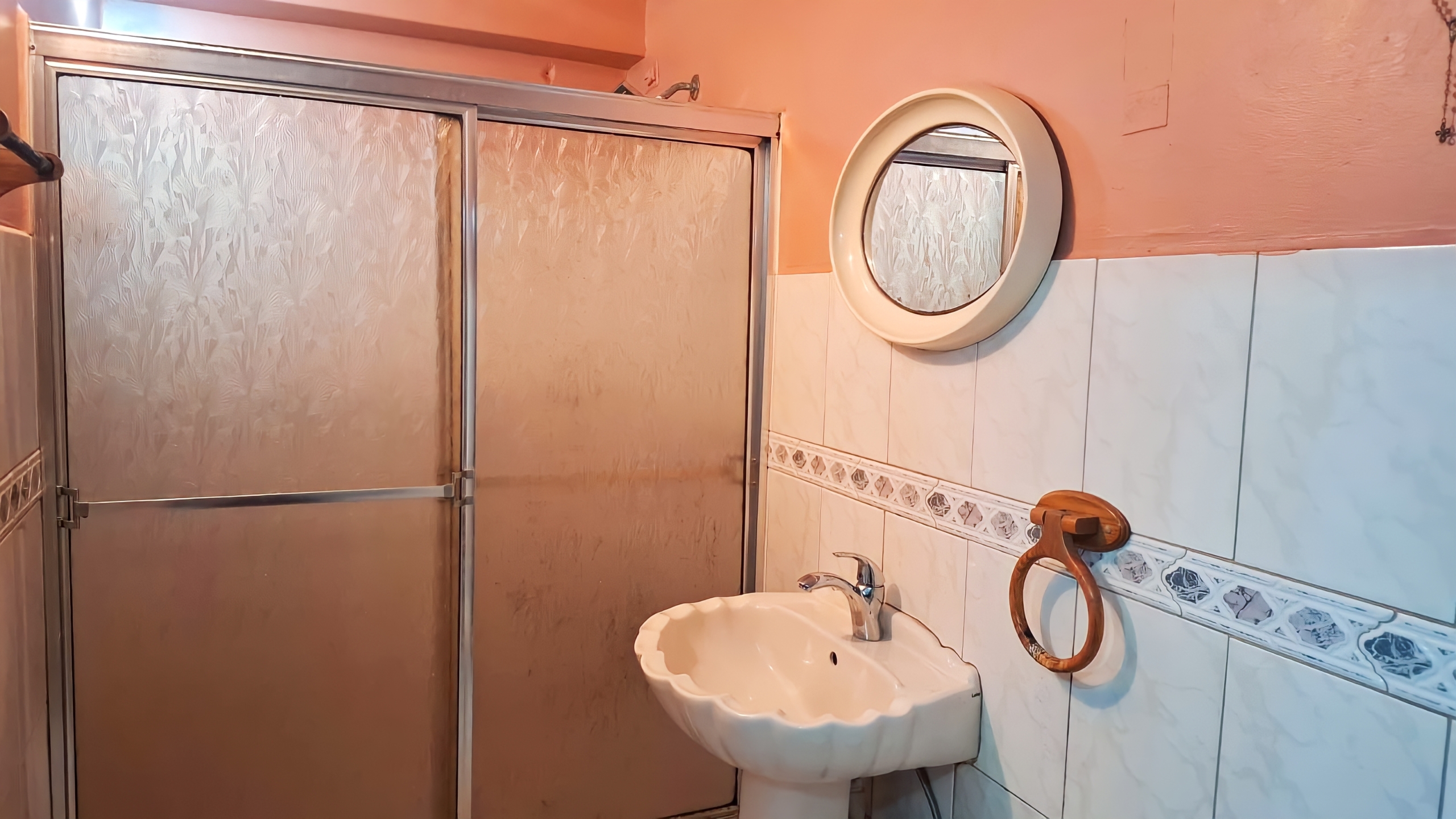 image.remini-enhanced (10)