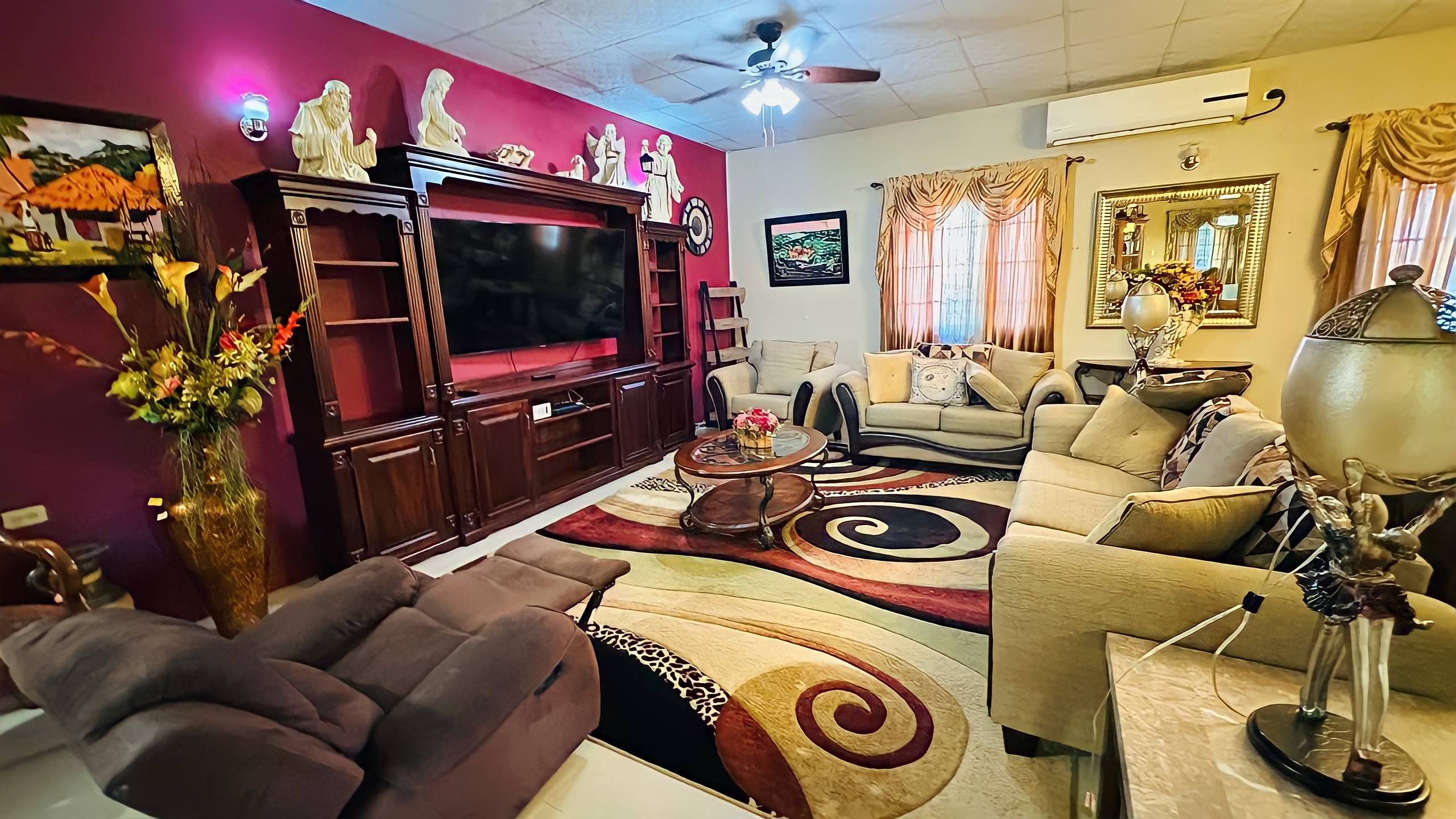 2 Bedroom House, Nathaniel Trace, Calcutta #2 5