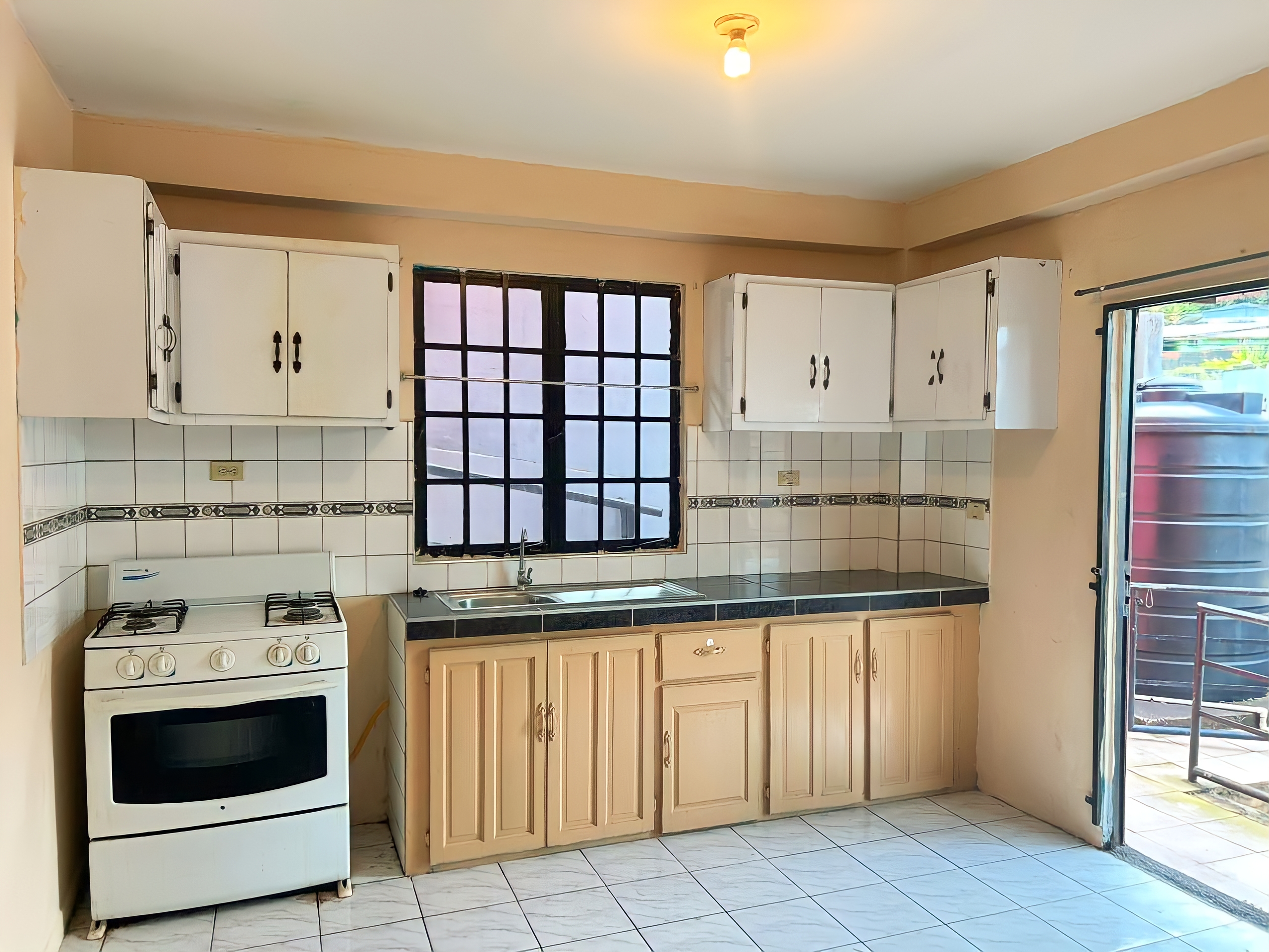 2 Bedroom Apartment, San Fernando Main Road 3