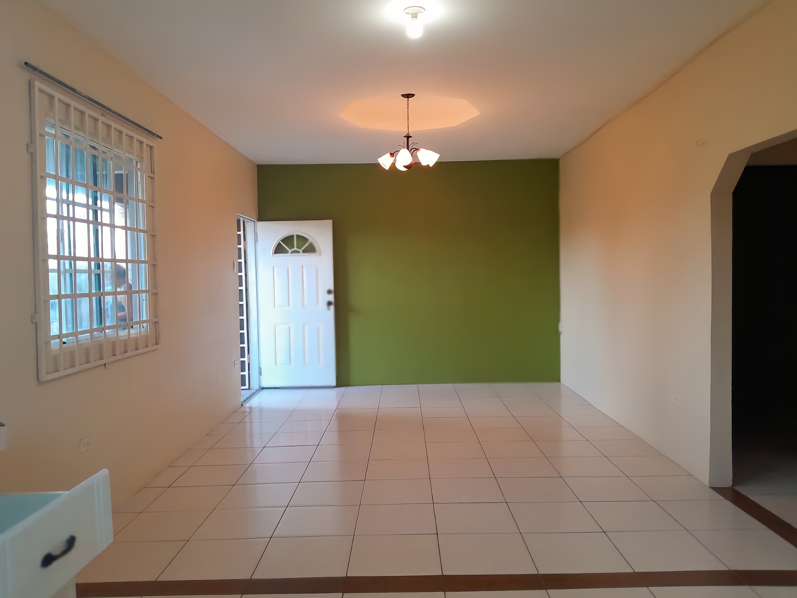 2 Bedroom Apartment, St. Helena 9