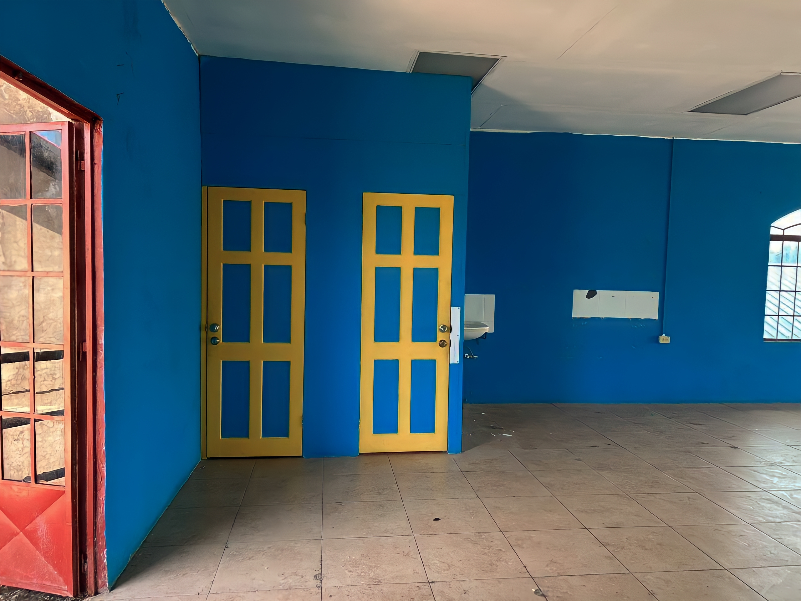 Commercial Space, Chaguanas Main Road 11