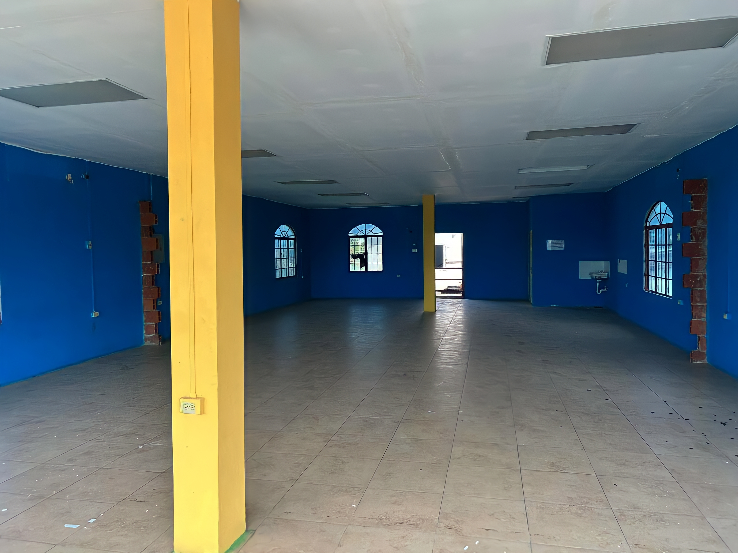 Commercial Space, Chaguanas Main Road 9