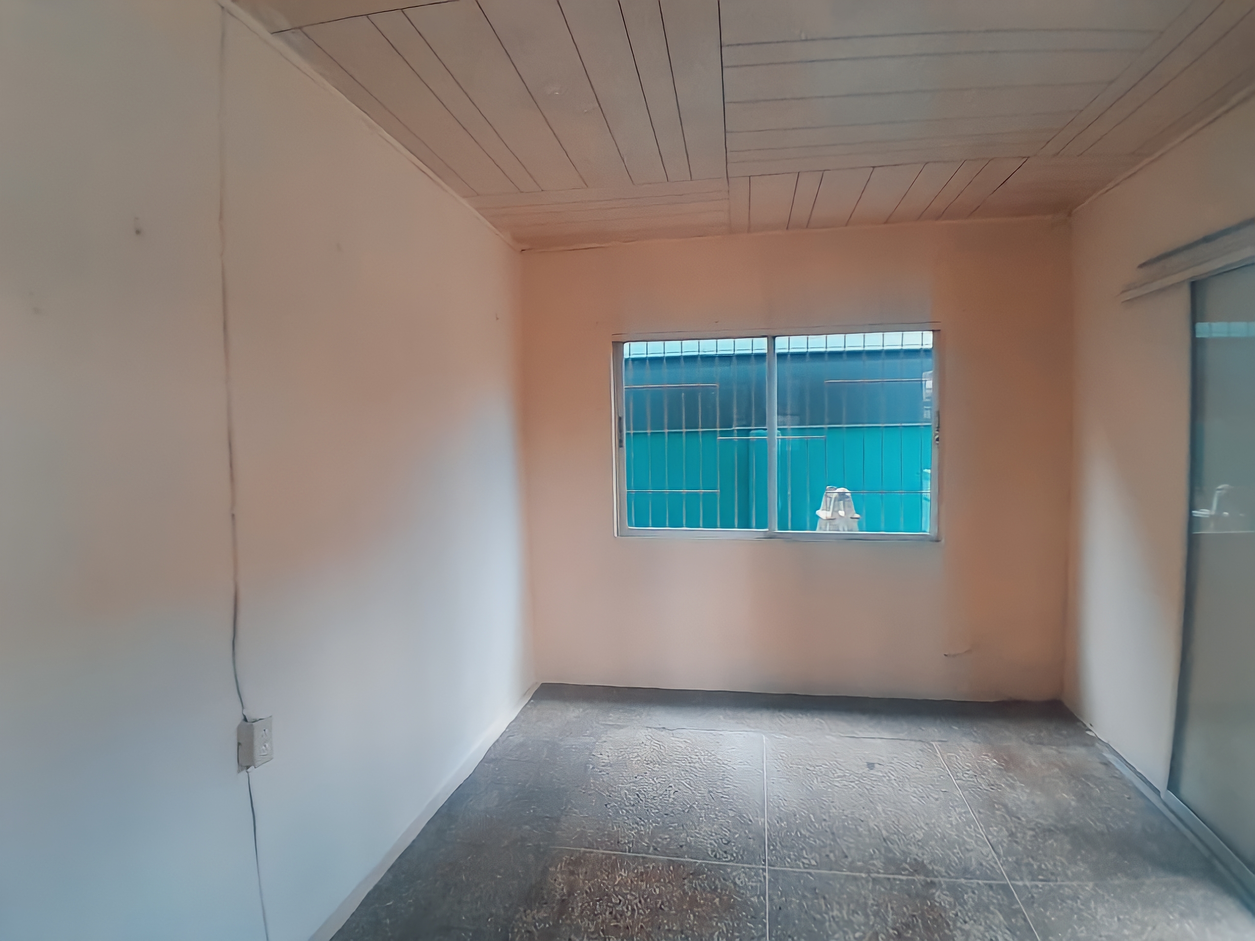 2 Bedroom Apartment, Brathwaite Lane, El Socorro 3