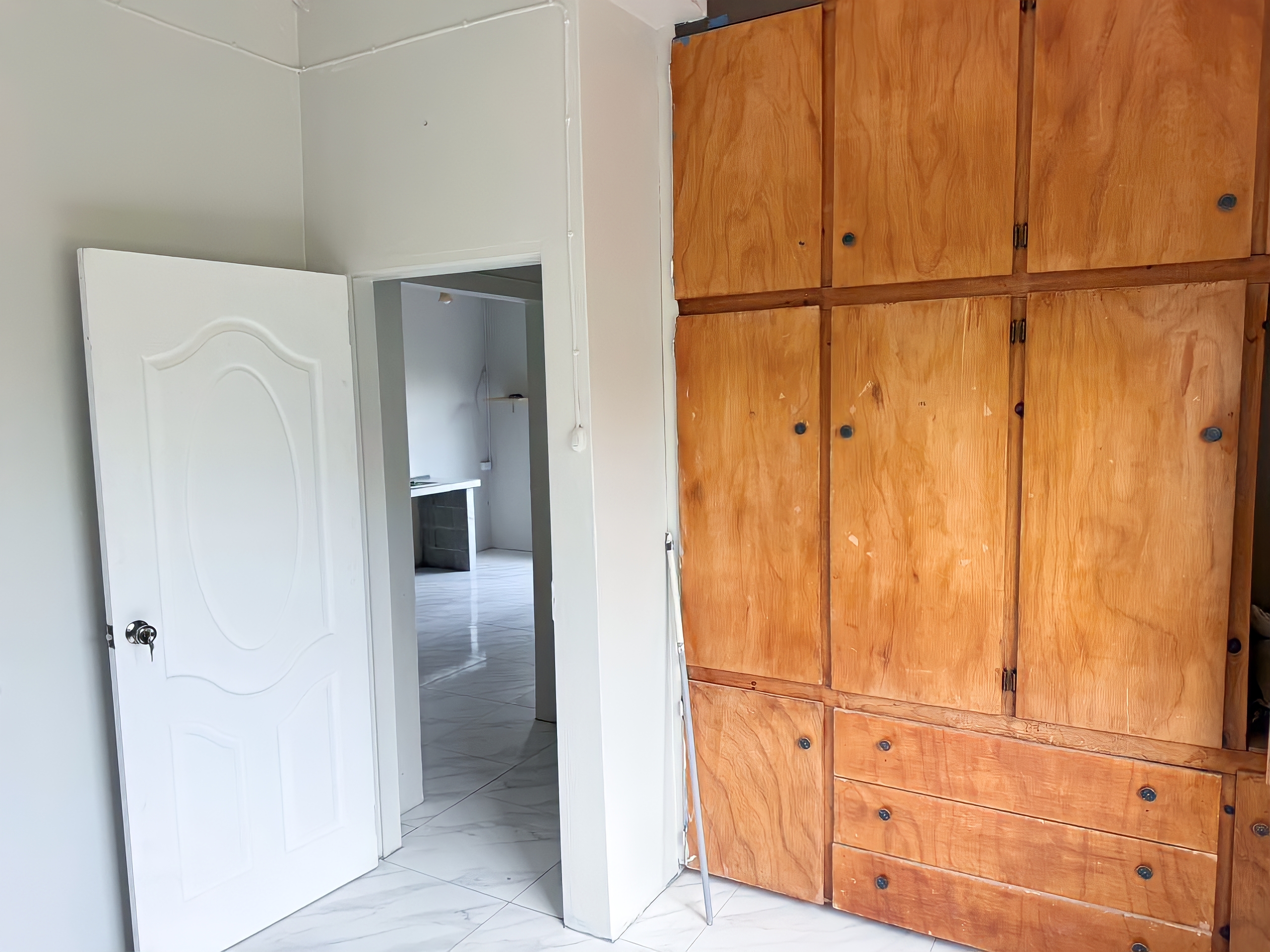 2 Bedroom Apartment, North Street, Maracas St Joseph 9