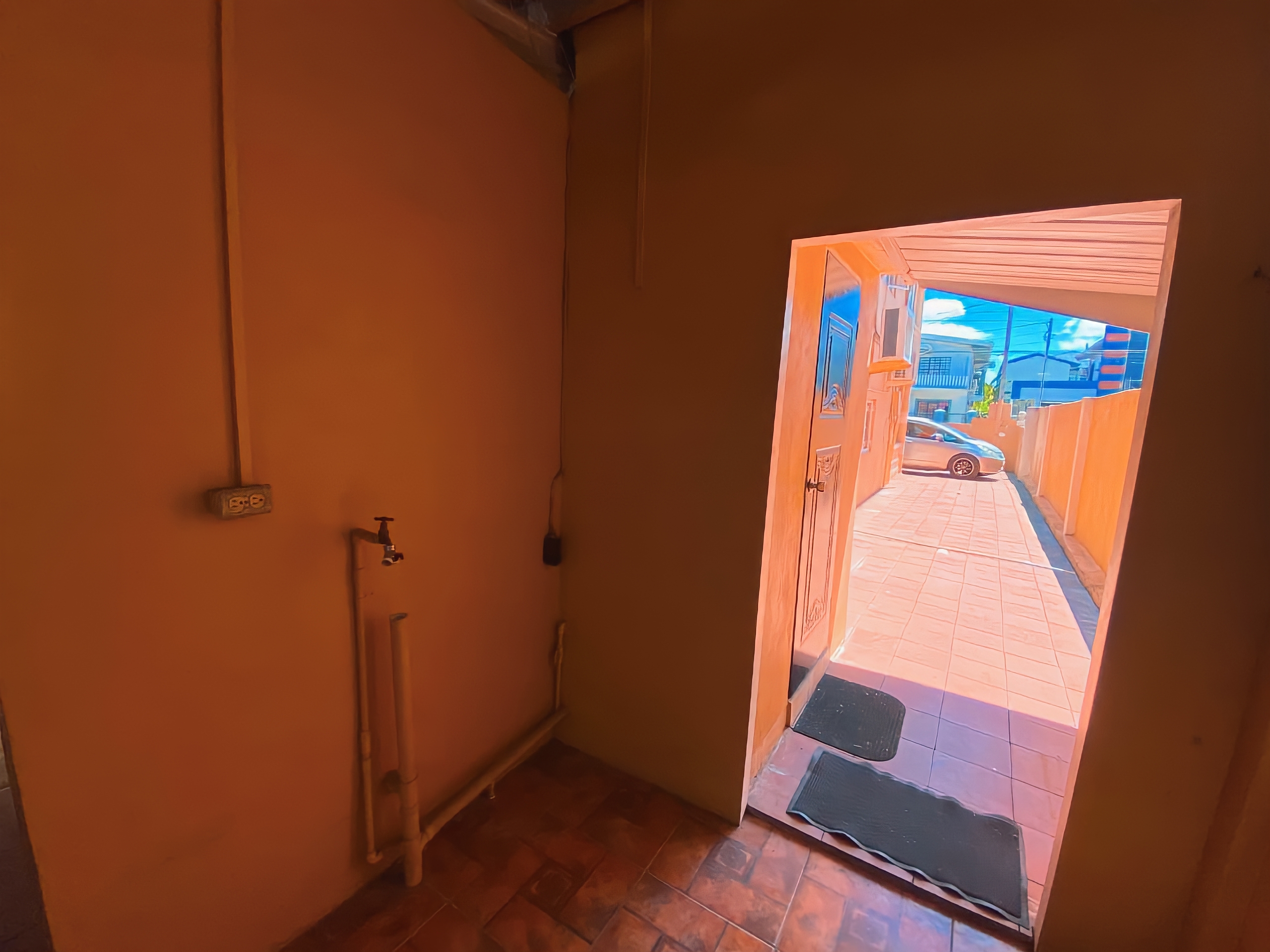 2 Bedroom Apartment, Orchard Gardens 15