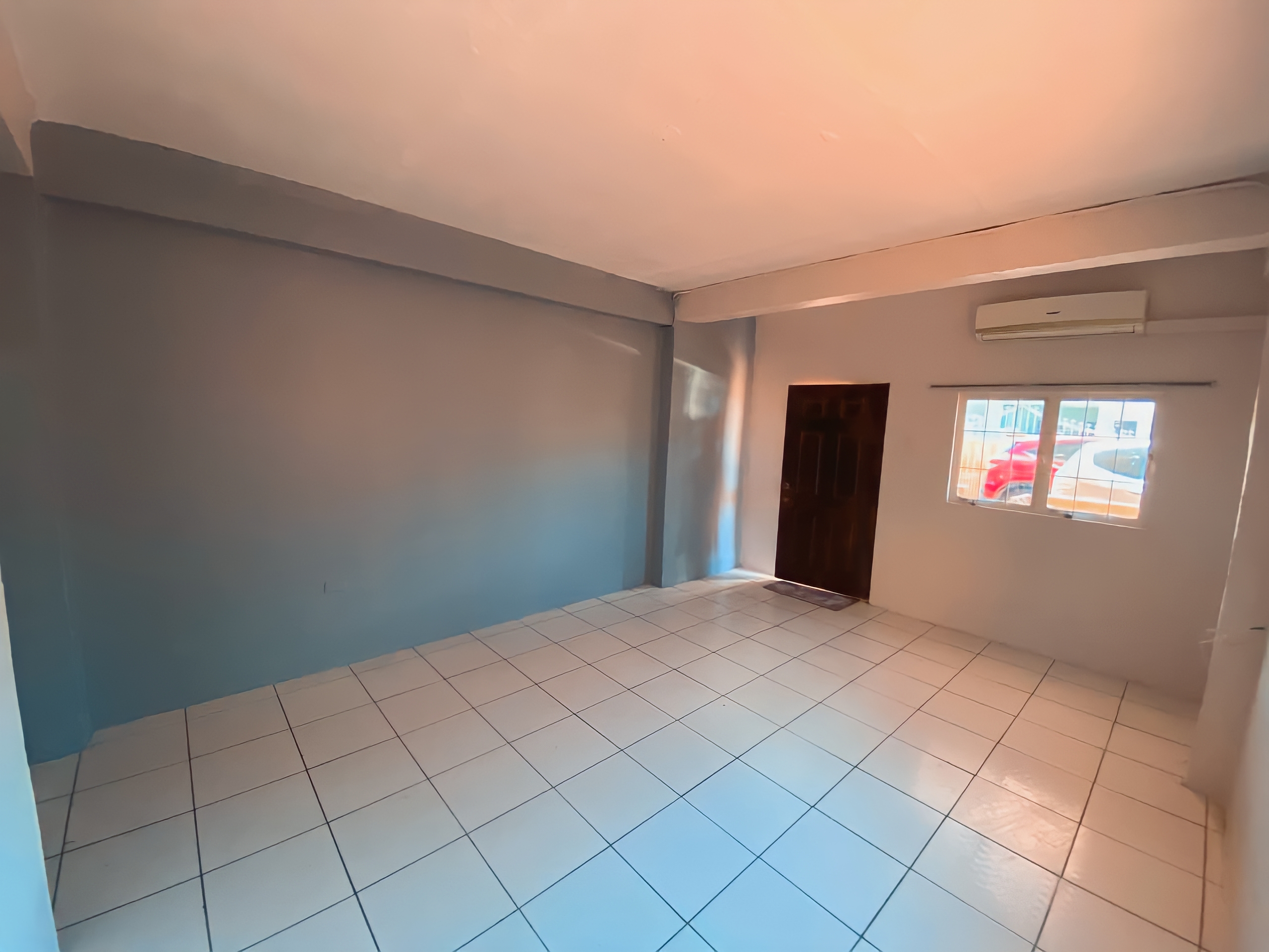 2 Bedroom Apartment, Orchard Gardens 7