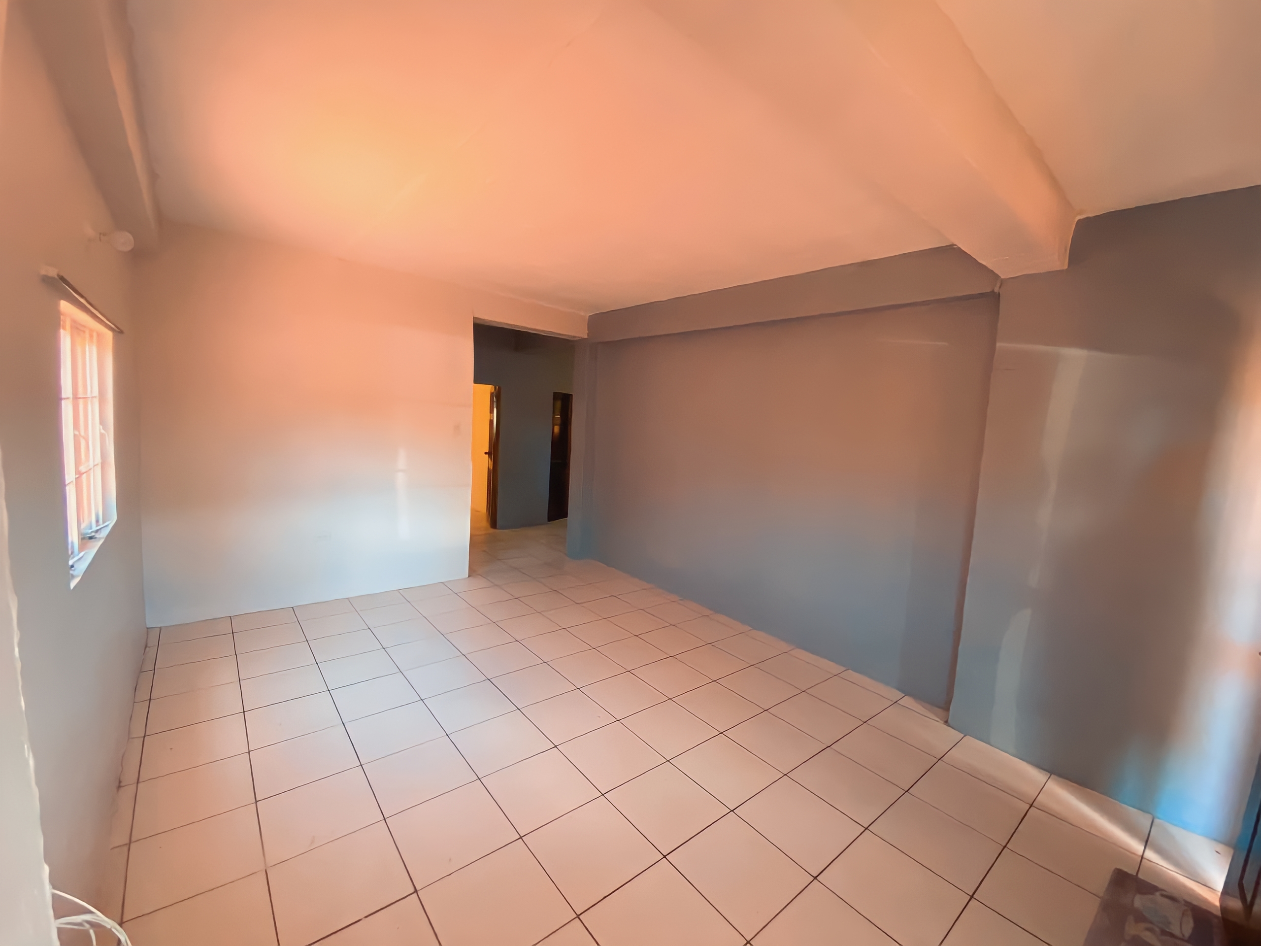 2 Bedroom Apartment, Orchard Gardens 8