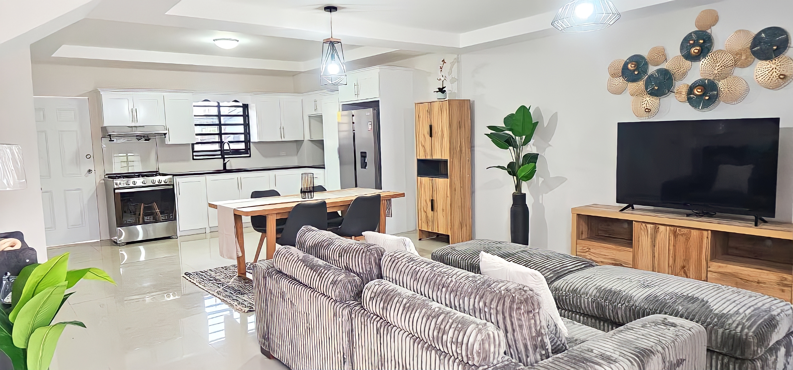 3 Bedroom Townhouse, St. Helena 4