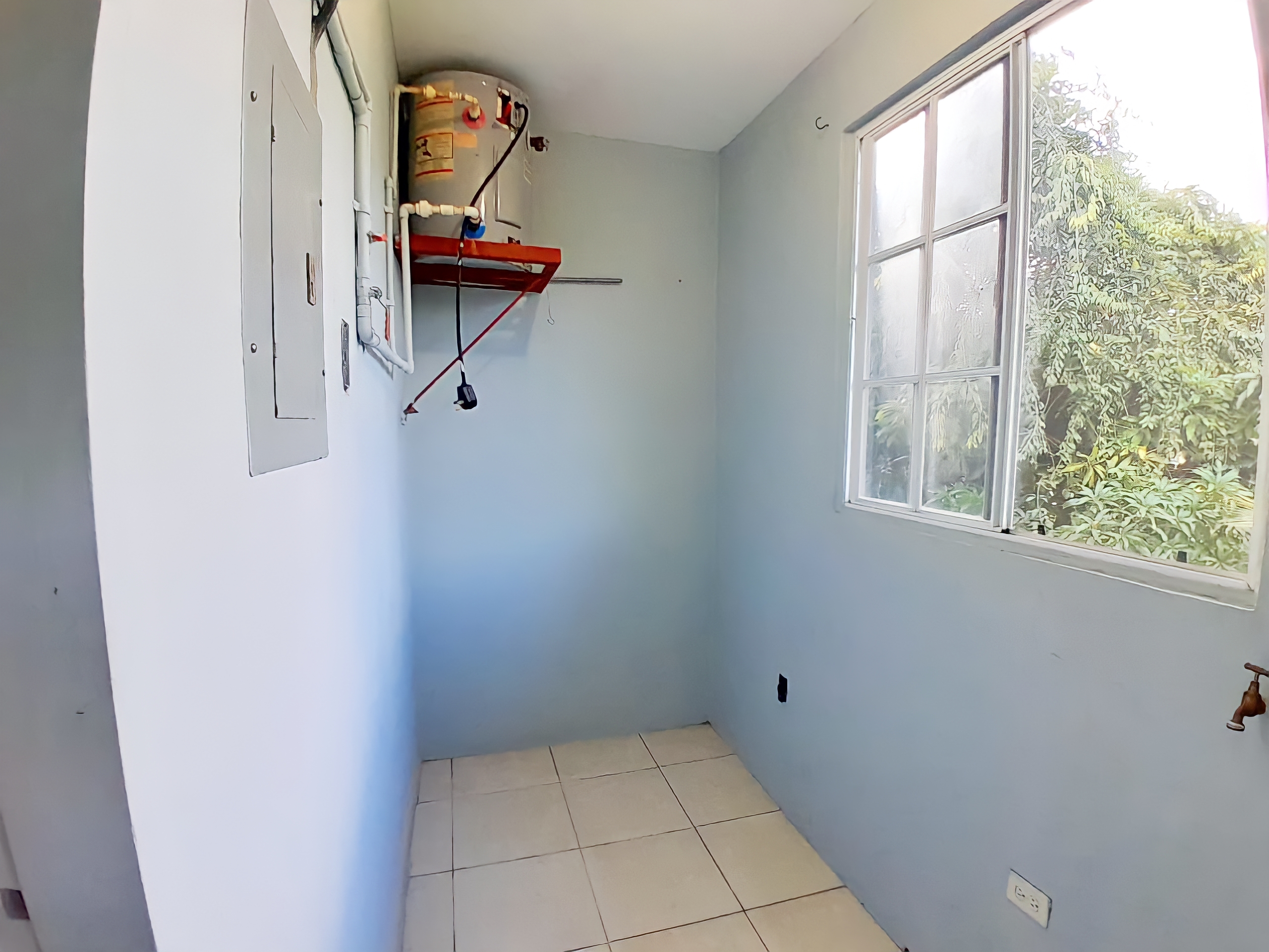 2 Bedroom Apartment, St. Helena 11