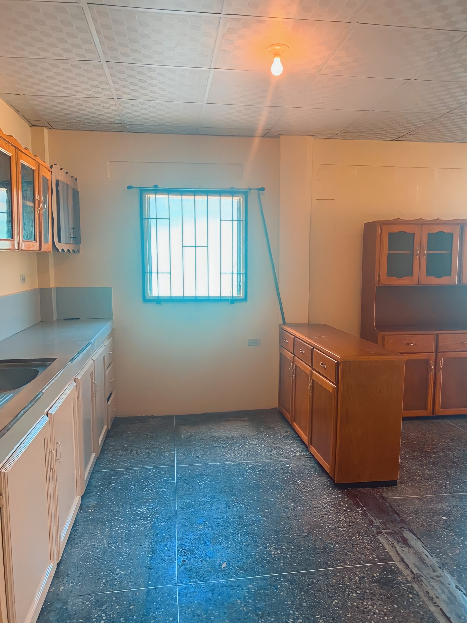 3 Bedroom Apartment, Arouca 5