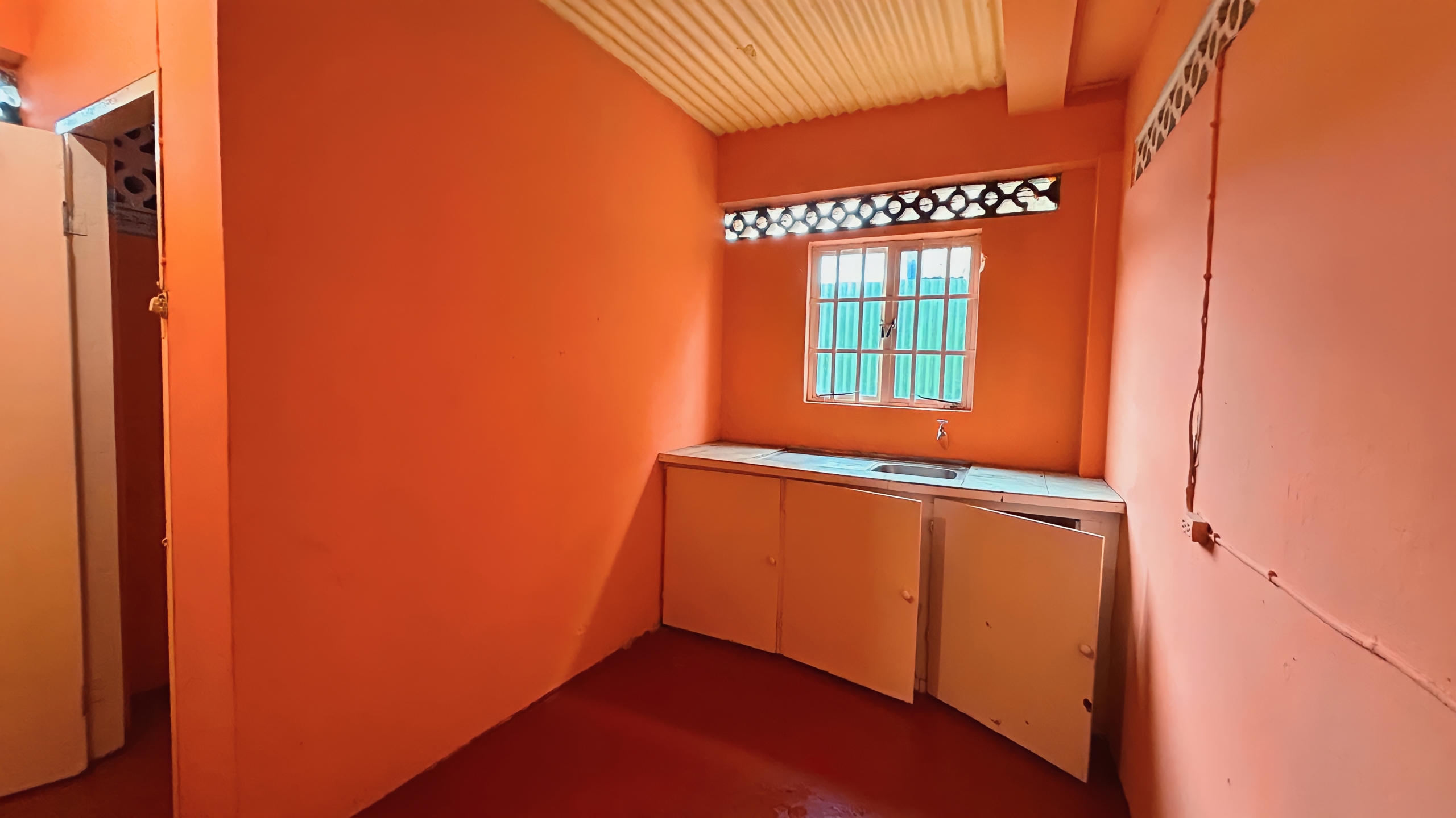 Apartment Building For Sale, 2nd Avenue, Barataria 15