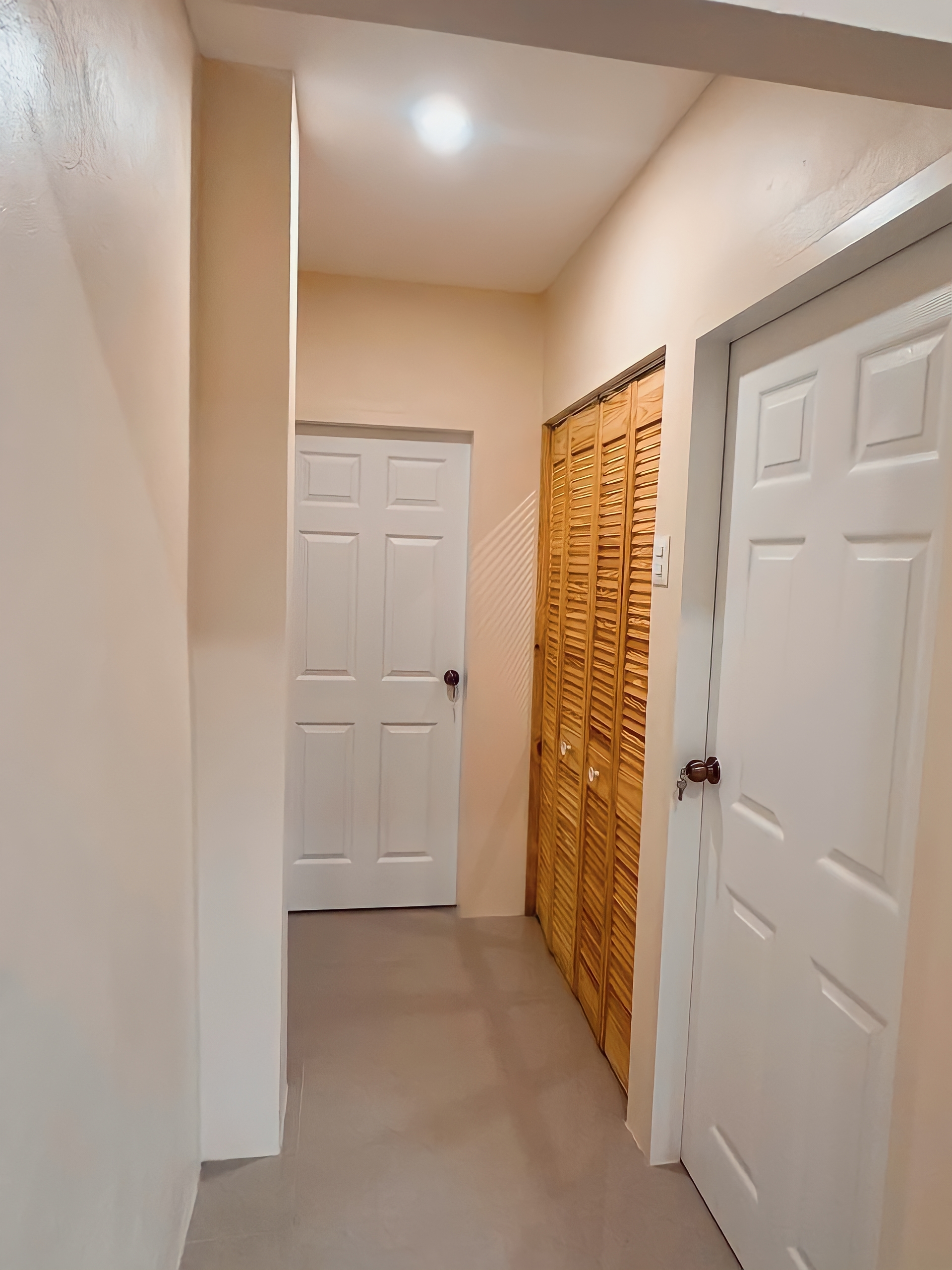 1 Bedroom Apartment, 7th Avenue, Barataria 7.1