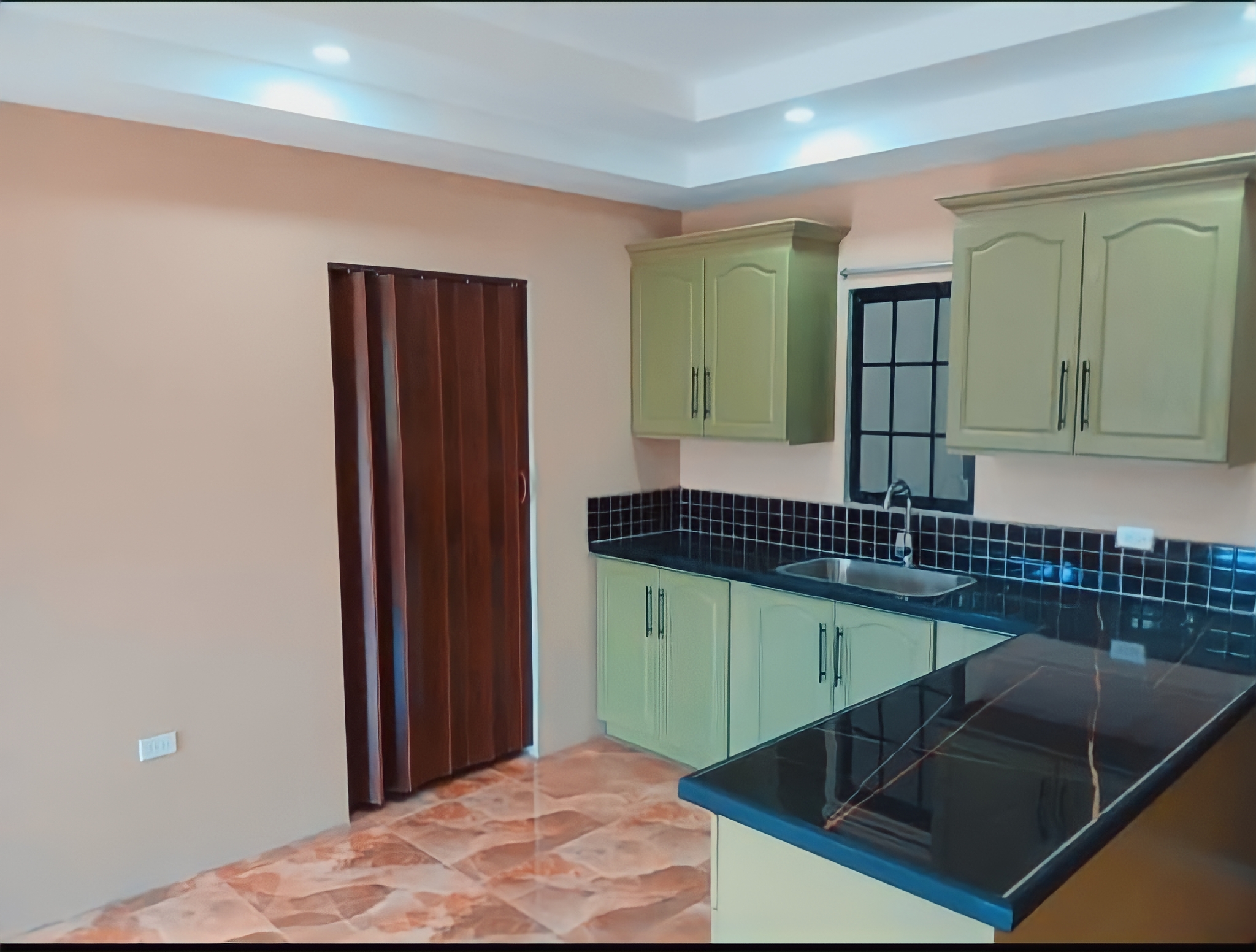 1 Bedroom Apartment, Chin Chin Road 3