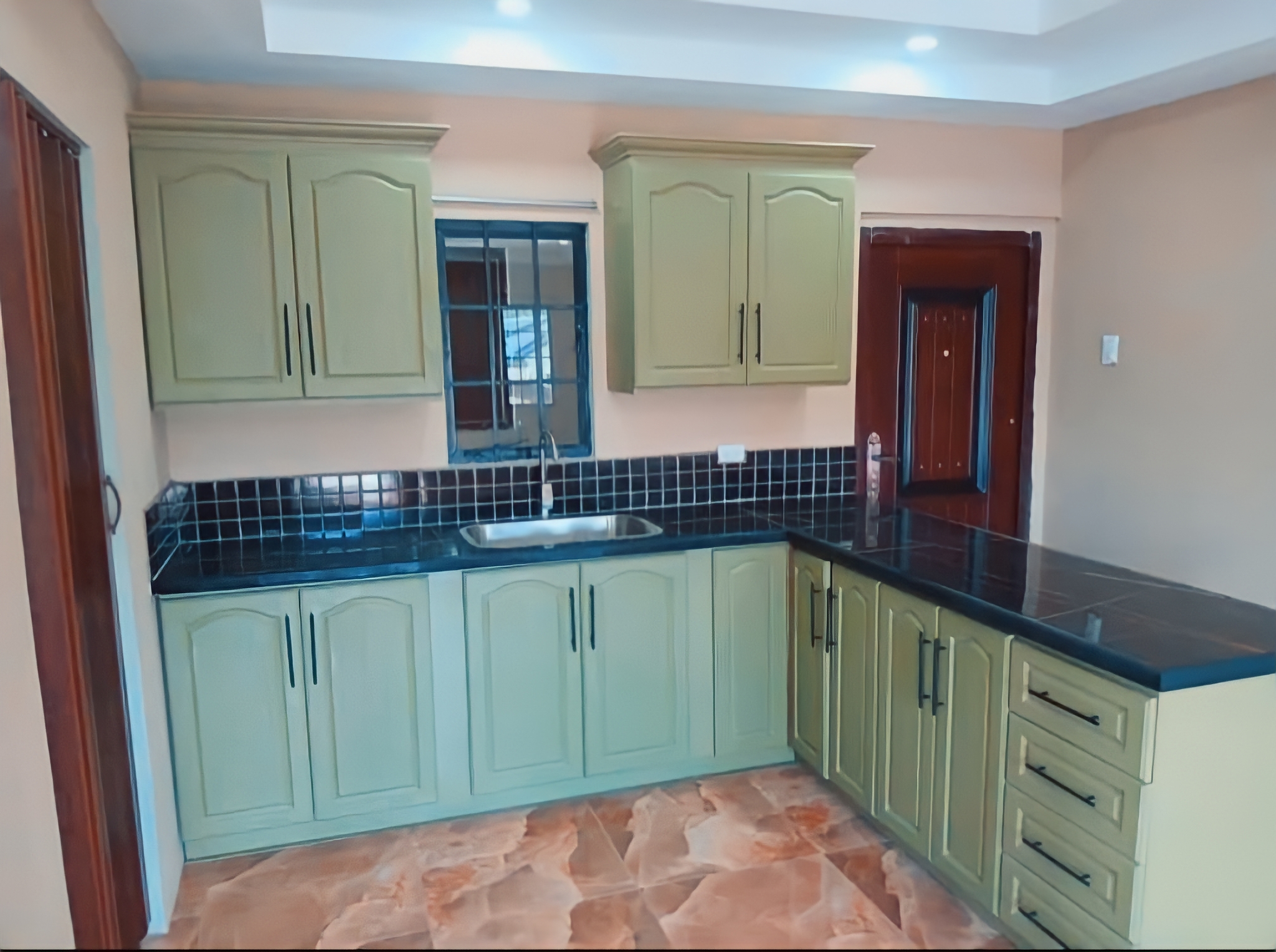 1 Bedroom Apartment, Chin Chin Road 4