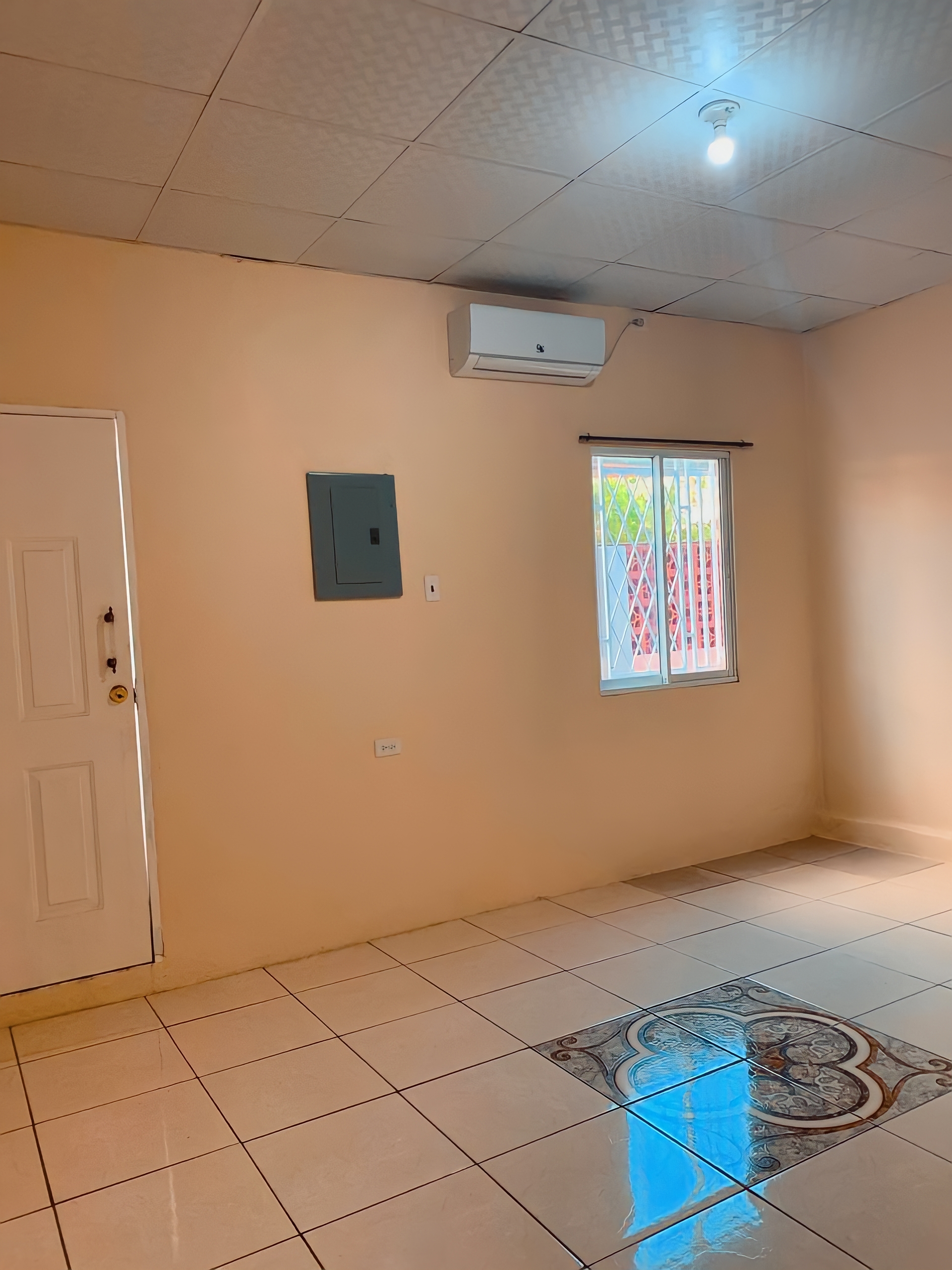 1 Bedroom Apartment, Malabar, Arima 4