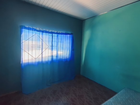 584