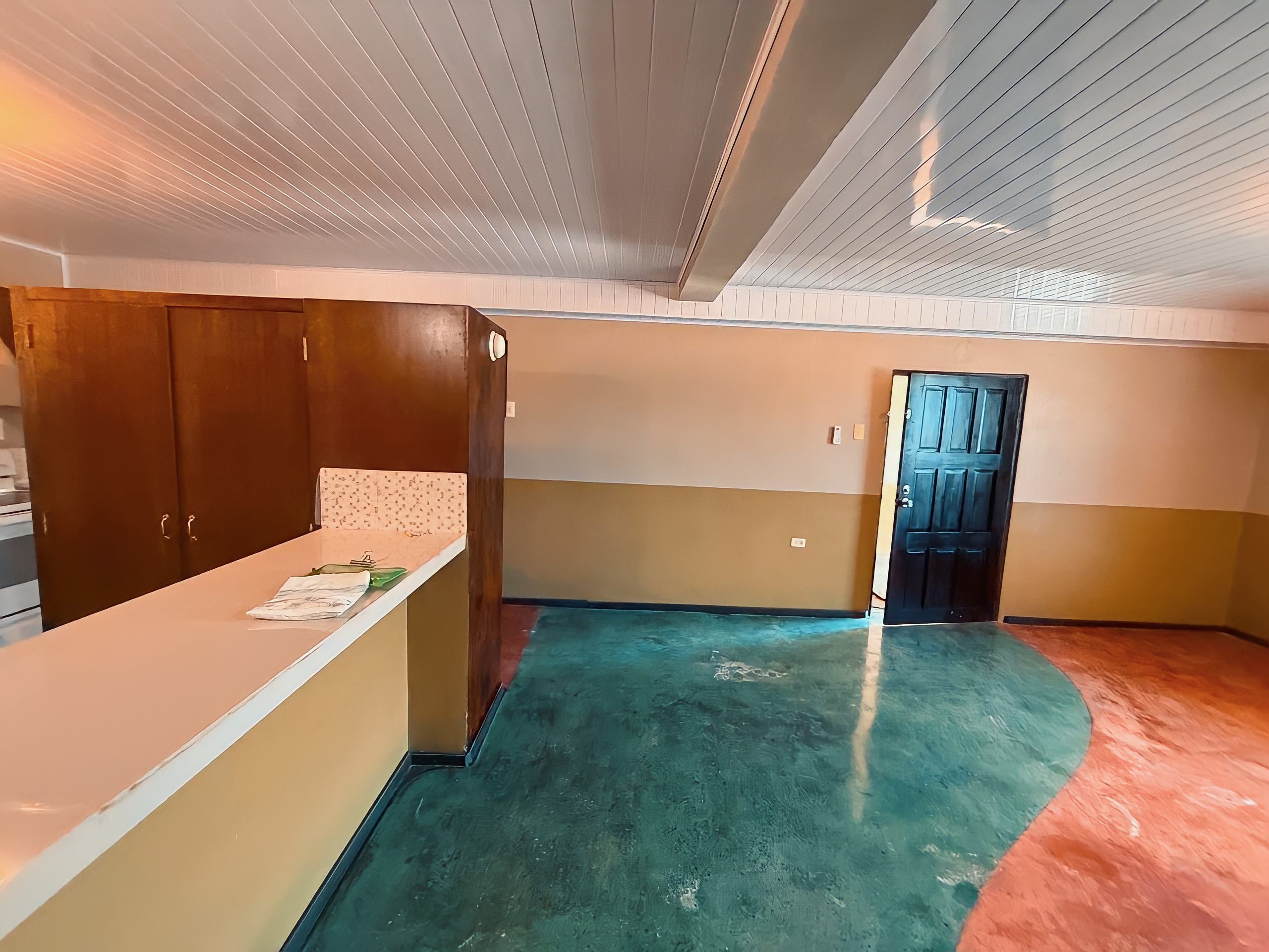 2 Bedroom Apartment, Endeavour Gardens, Price Plaza, Chaguanas 5