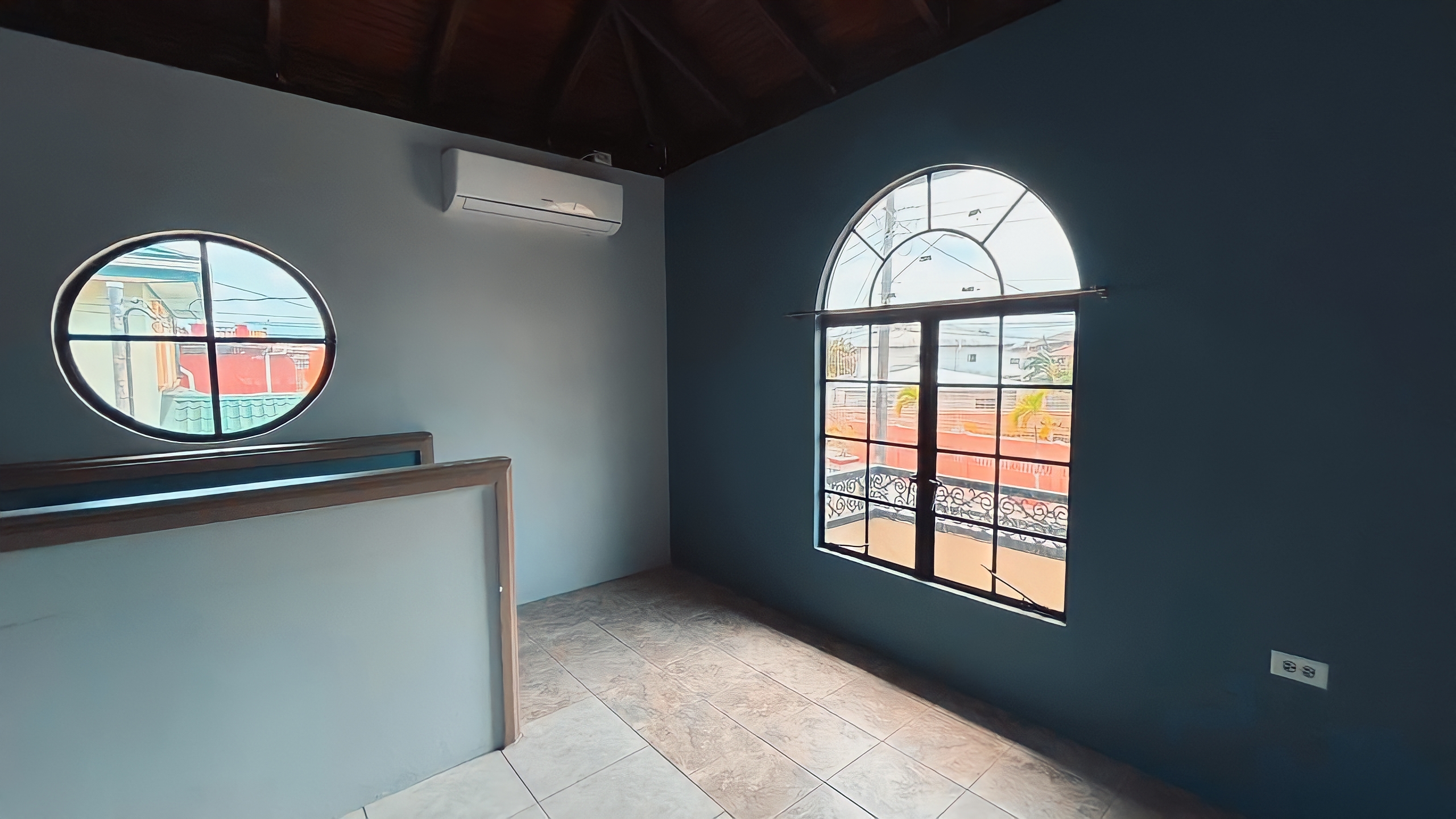 2 Bedroom Apartment, Orchard Gardens 10