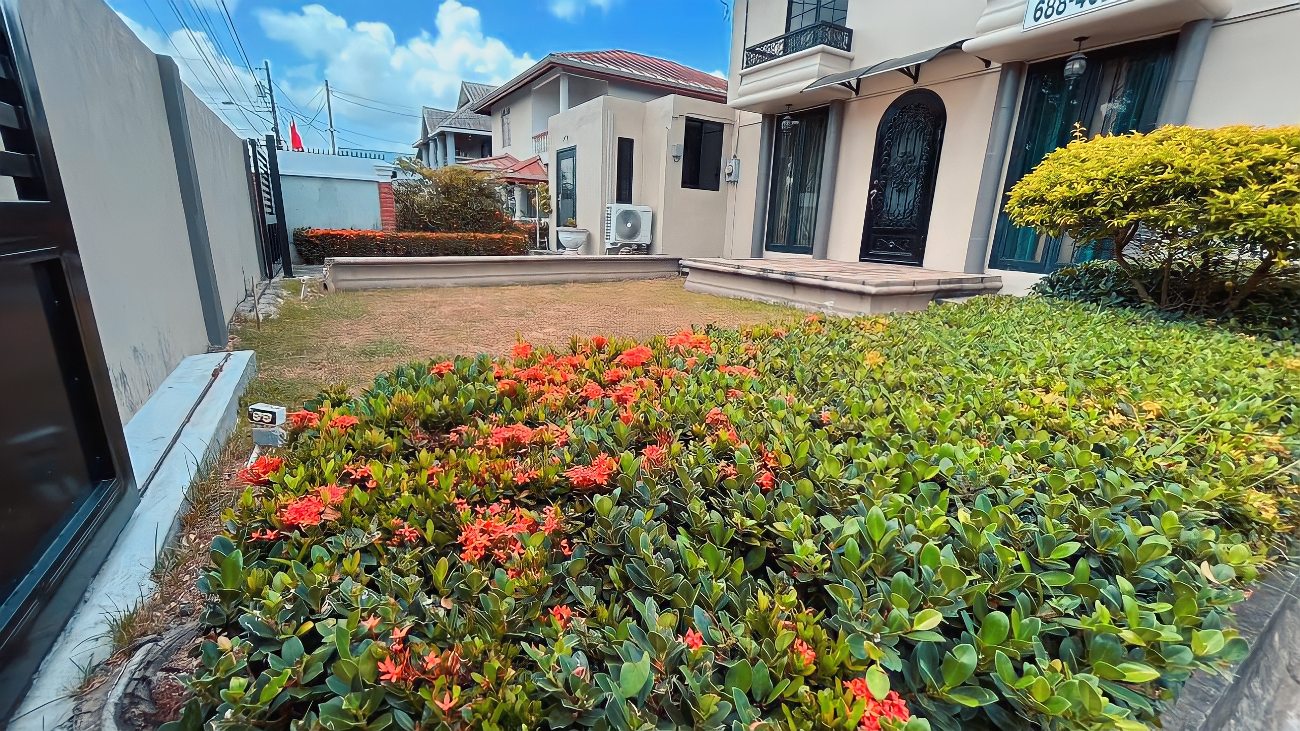 2 Bedroom Apartment, Orchard Gardens 19