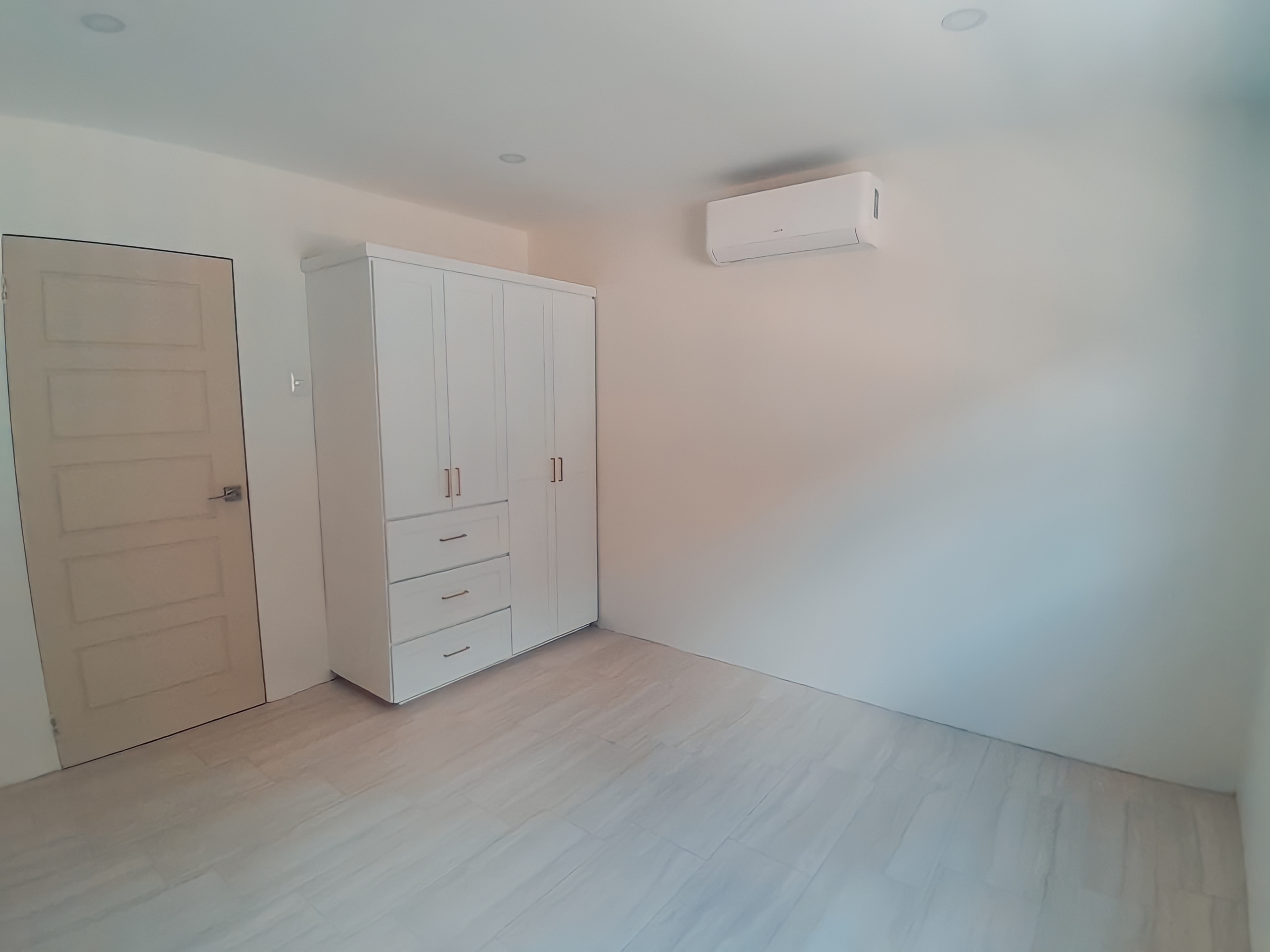 2 Bedroom Apartment, Sookia Street, East Ext., Aranguez 5