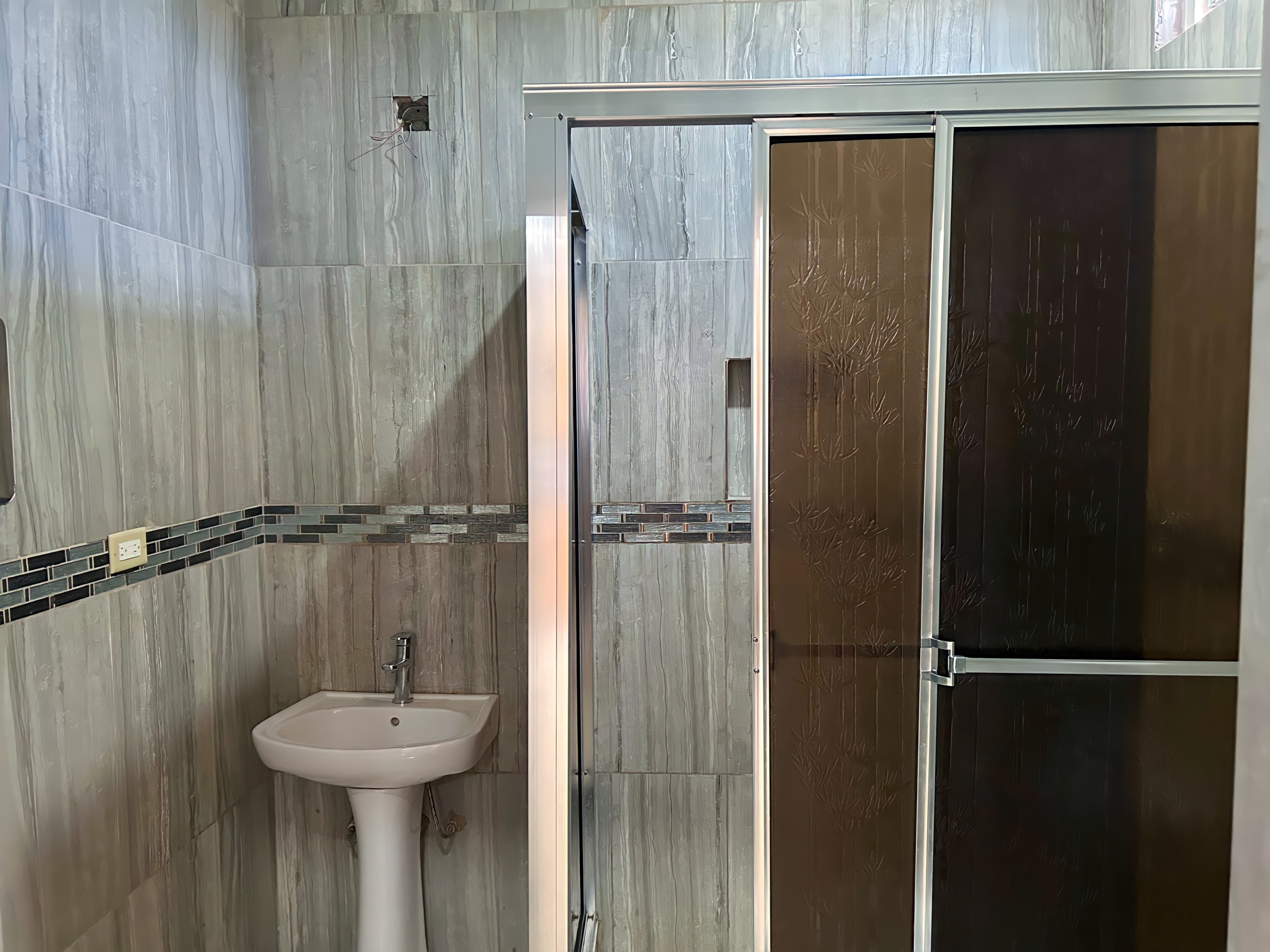2 Bedroom Apartment, Woodford Gardens, Chaguanas 15
