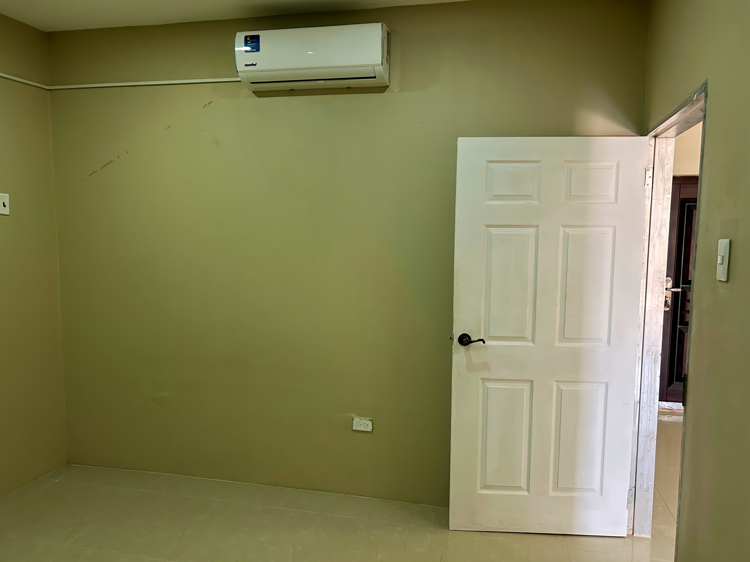 2 Bedroom Apartment, Woodford Gardens, Chaguanas 9