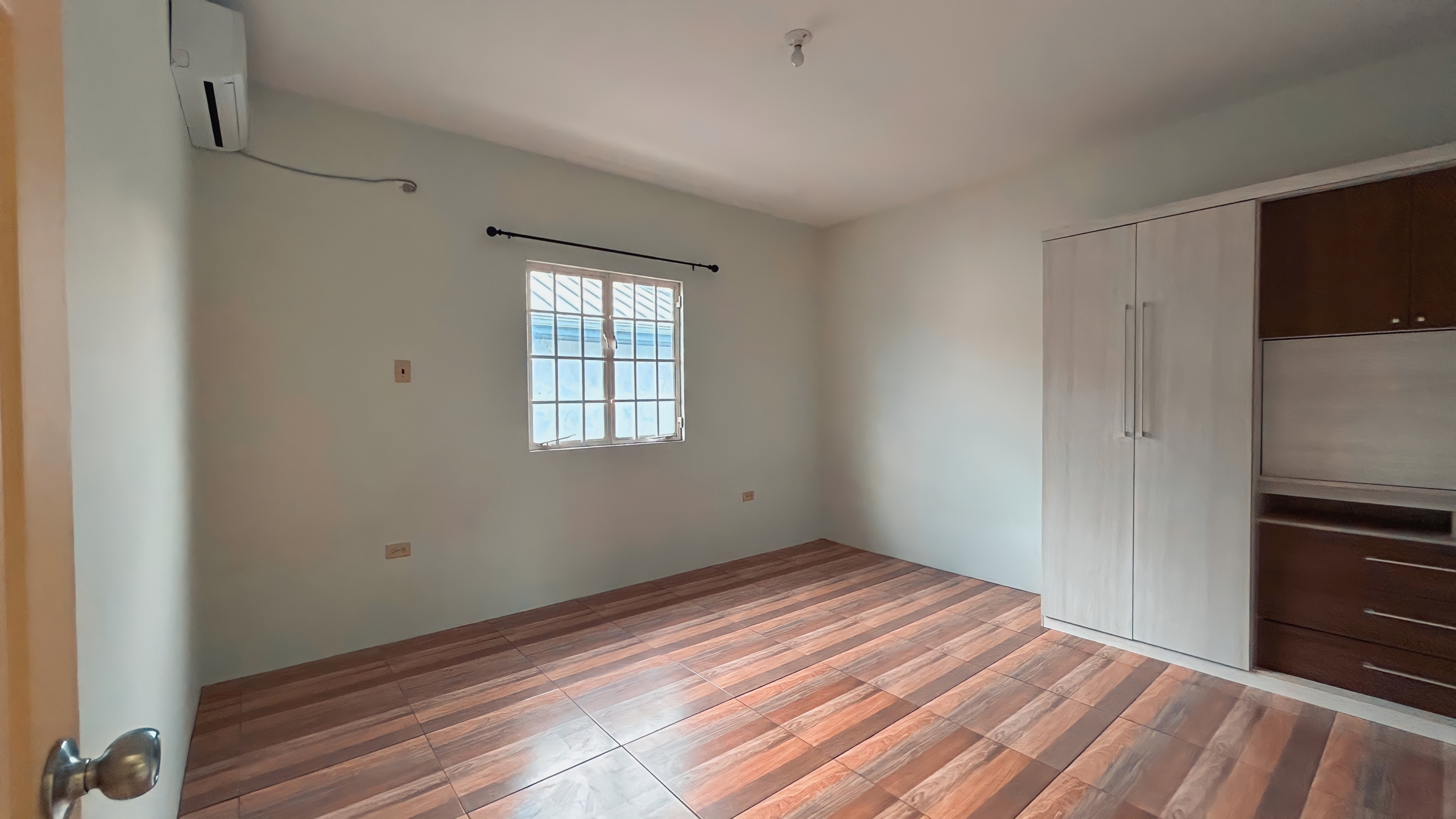 4 Bedroom Apartment, Joyce Road, Carapichaima 12