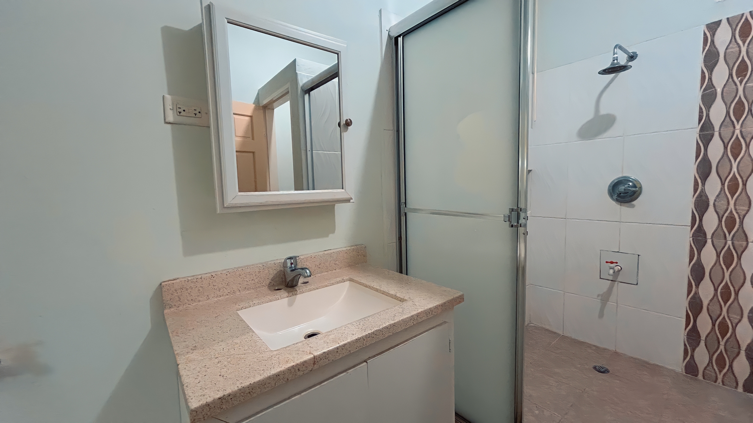 4 Bedroom Apartment, Joyce Road, Carapichaima 18