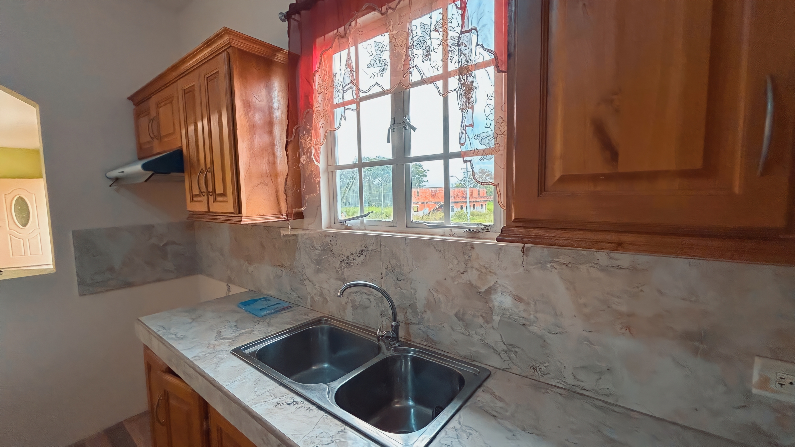 4 Bedroom Apartment, Joyce Road, Carapichaima 5