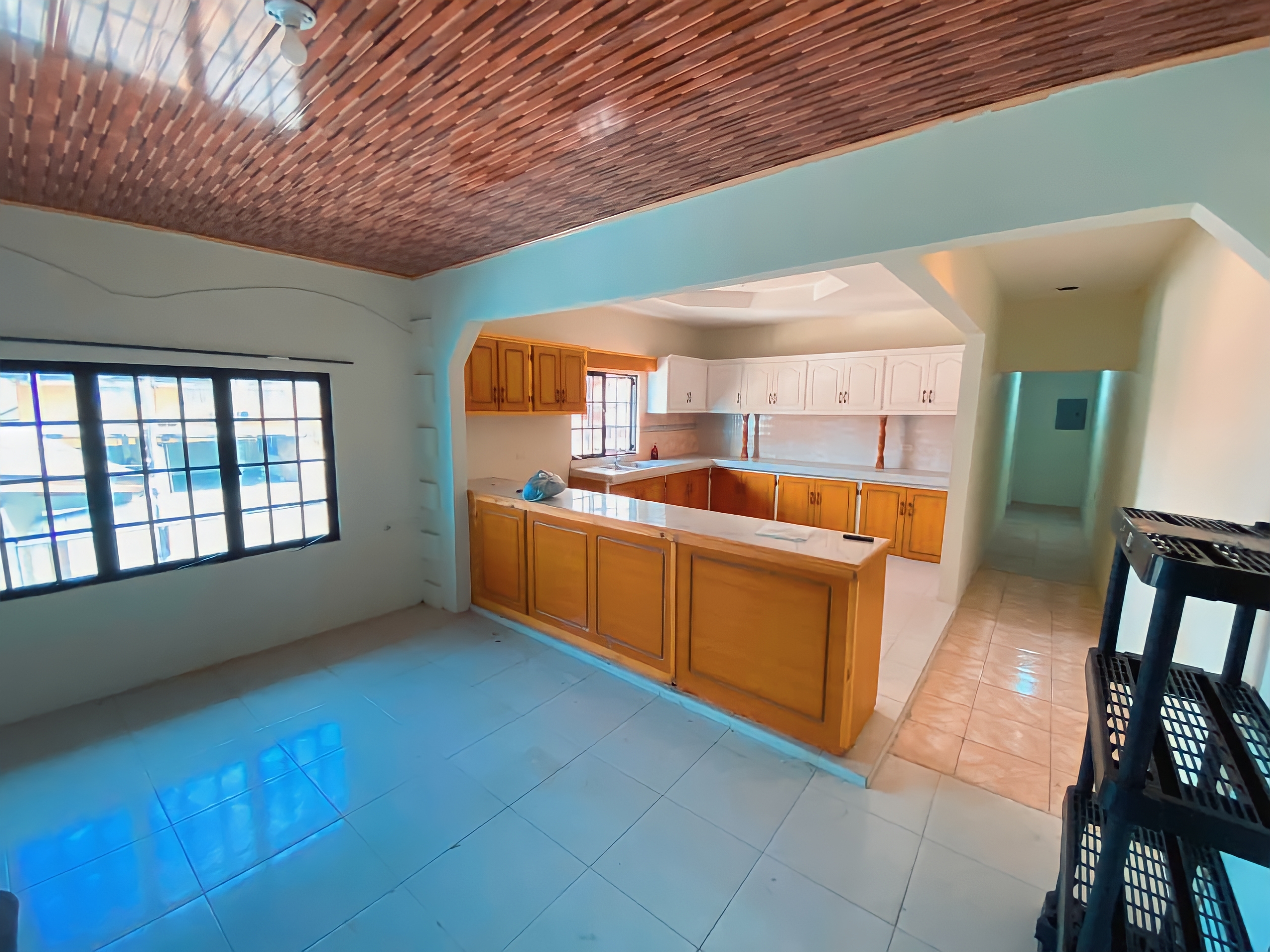 2 Bedroom Apartment, Southern Main Road, Chaguanas 2