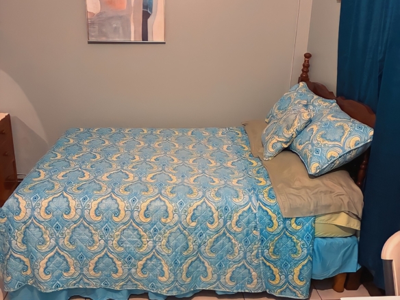 584