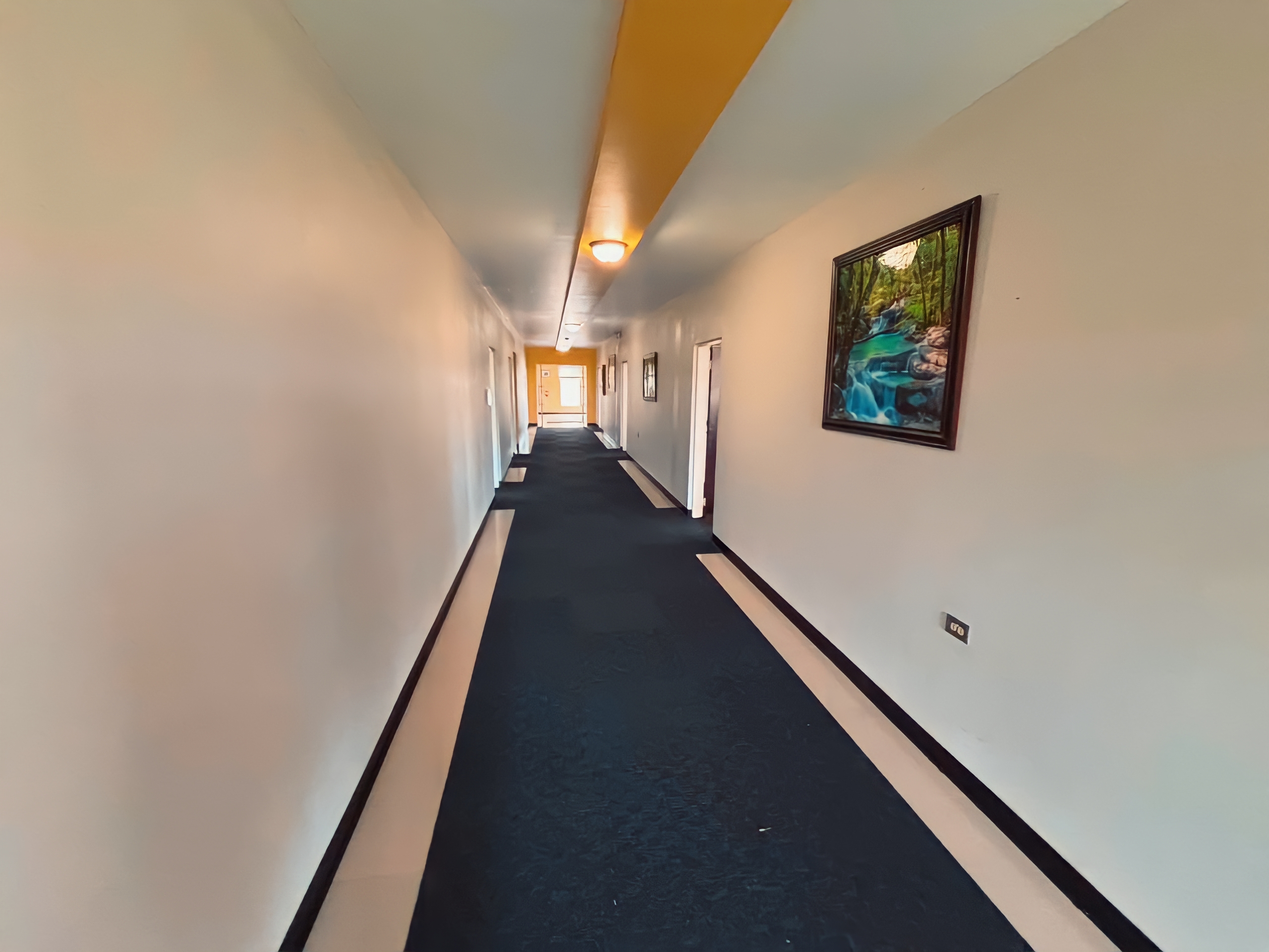 Furnished, Commercial Unit, Kolahal Road, Charleville 7